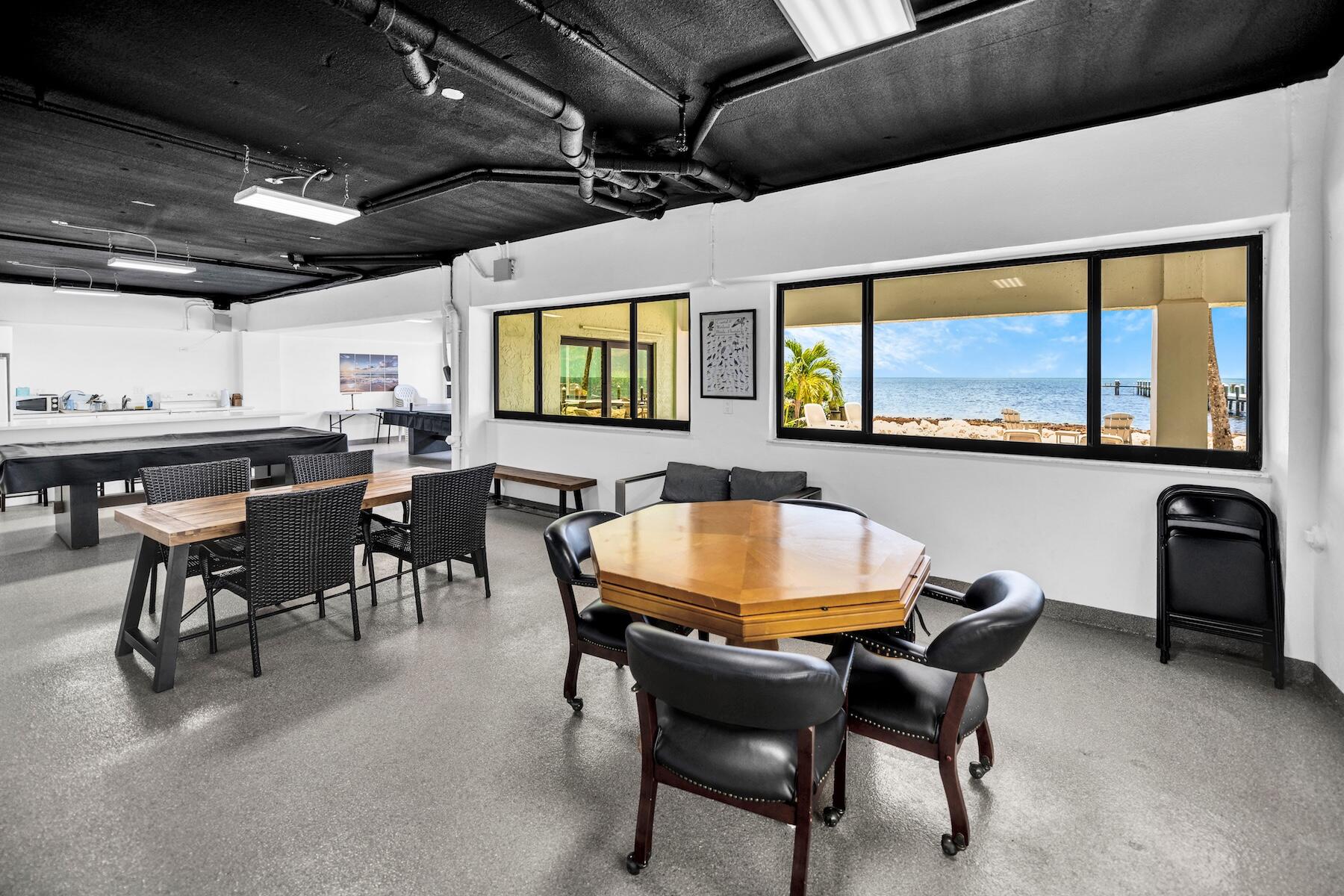 87455 Old Highway Unit: 237