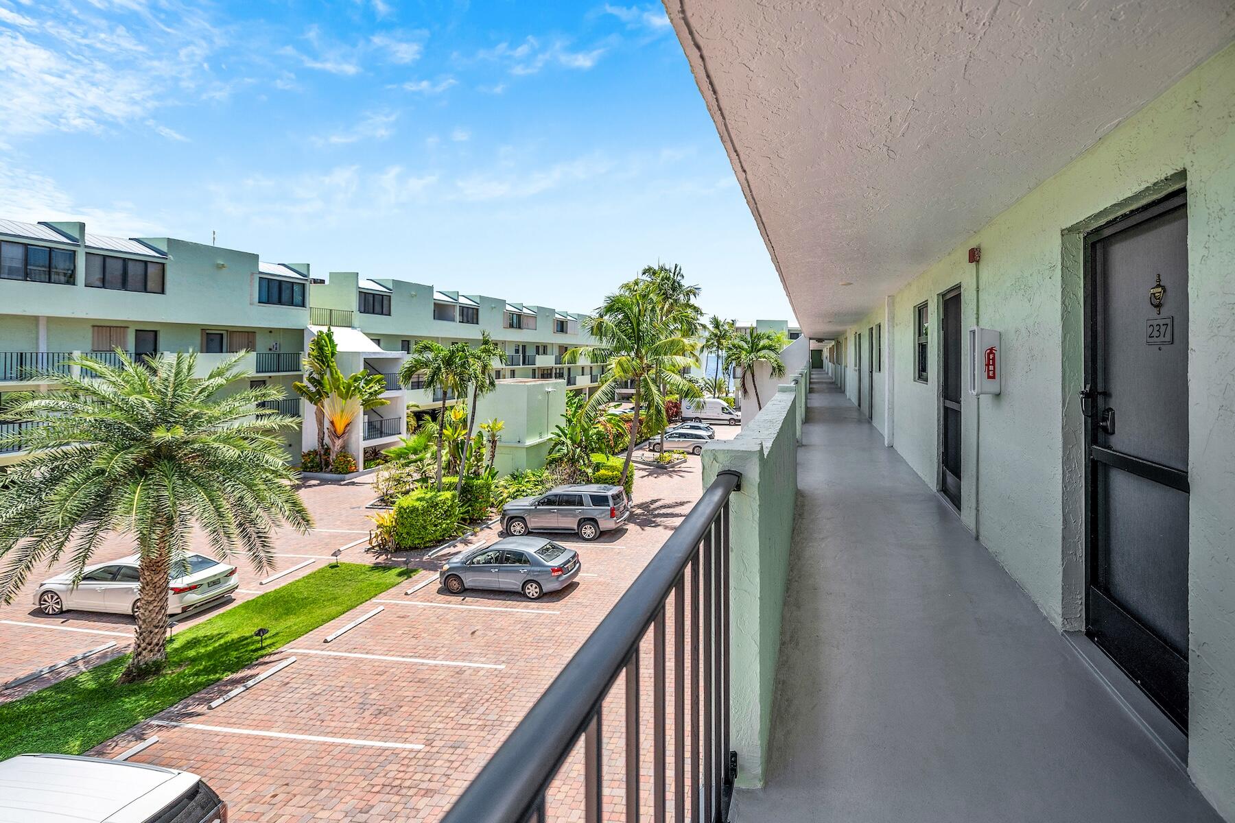 87455 Old Highway Unit: 237