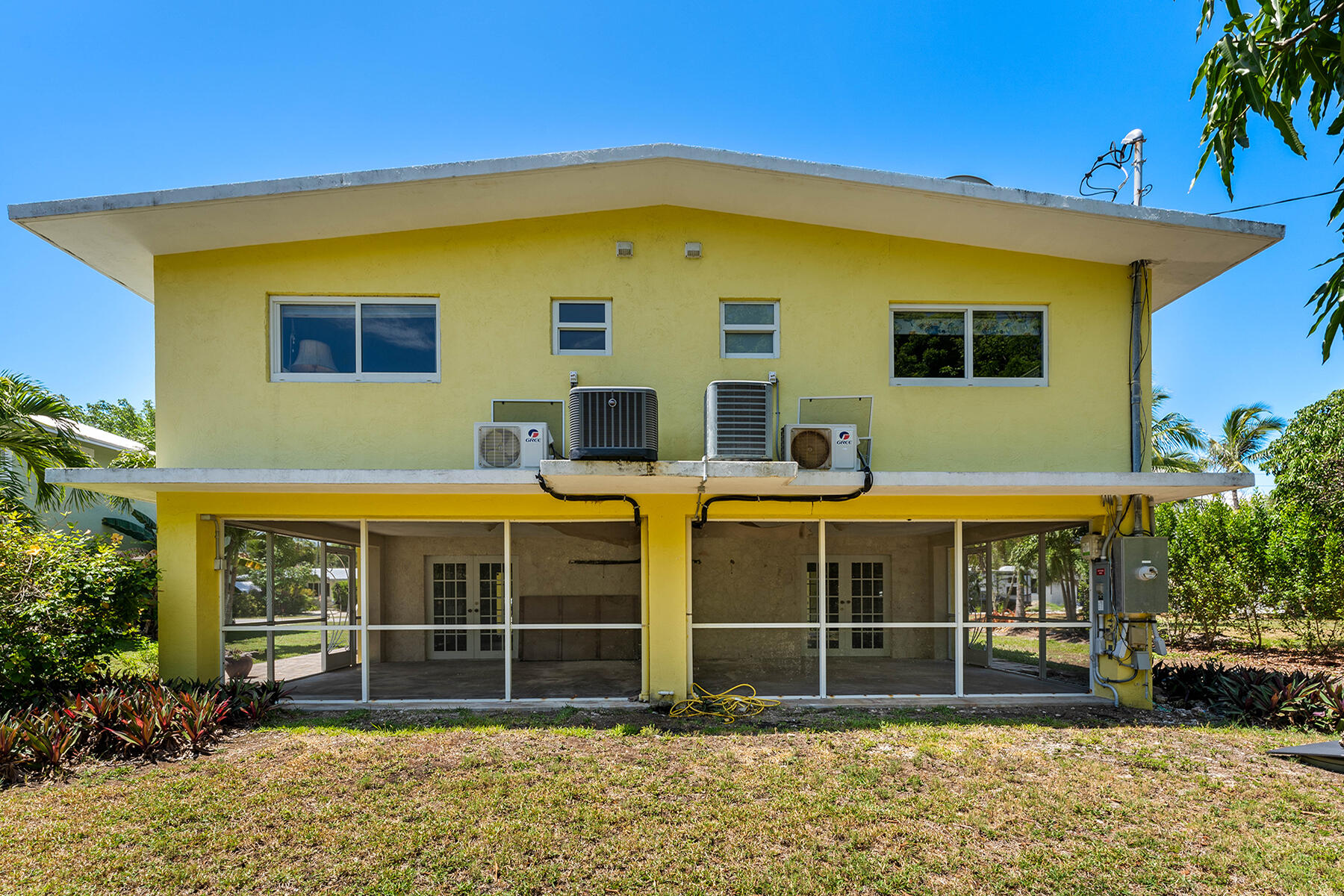 15 N Ocean Drive