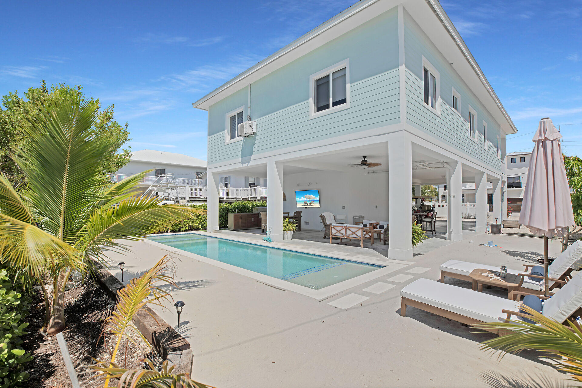 162 Marina Avenue