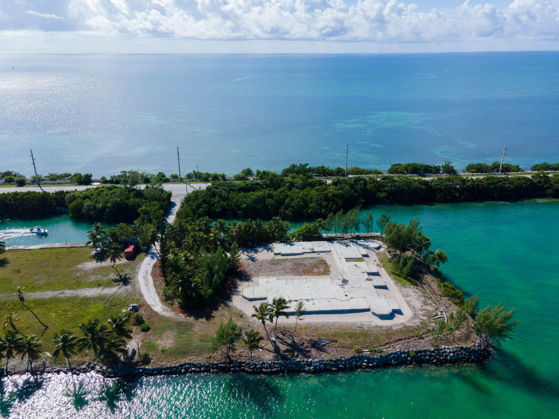 72100 Overseas Highway