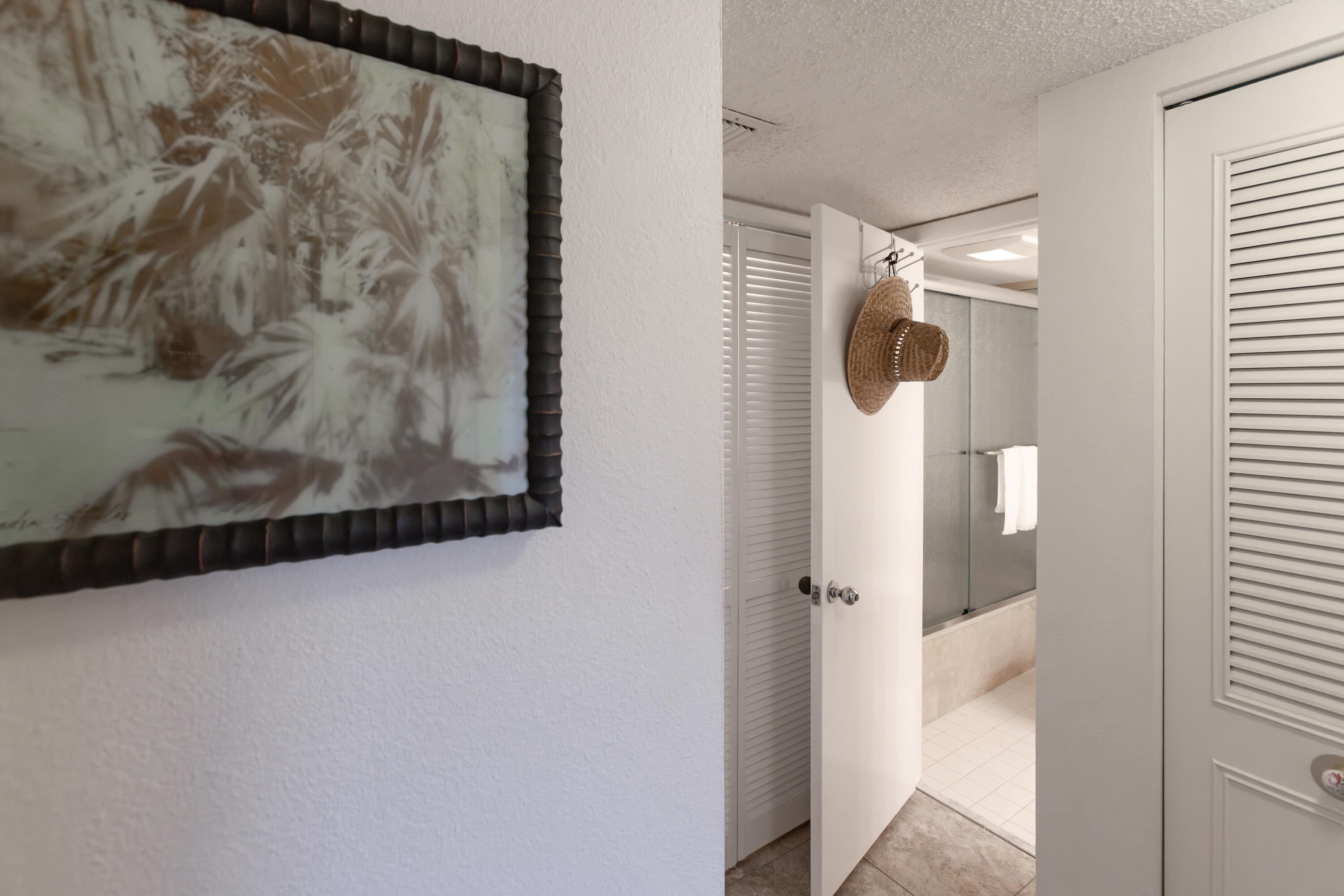 83201 Old Highway Unit: 405