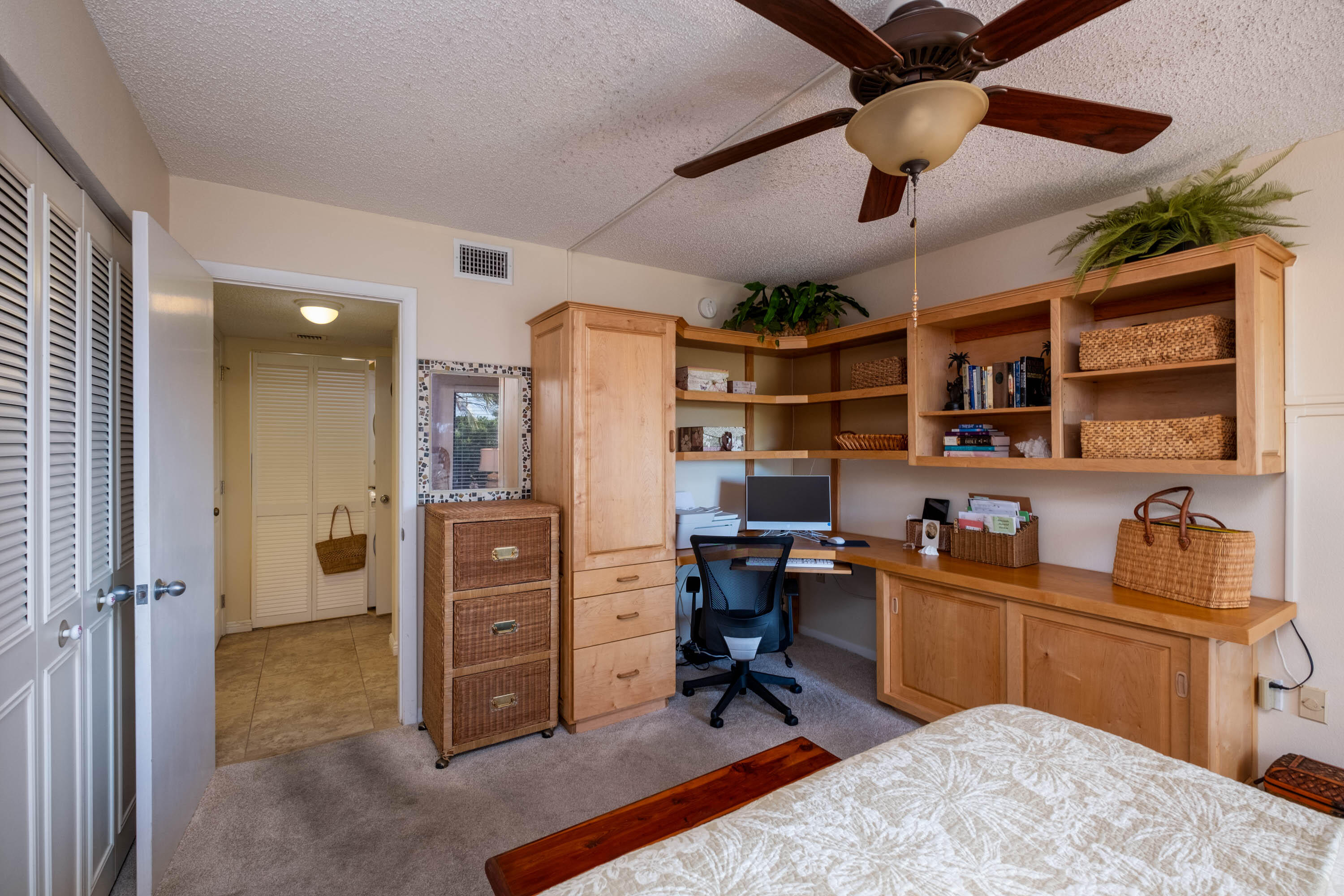 83201 Old Highway Unit: 405