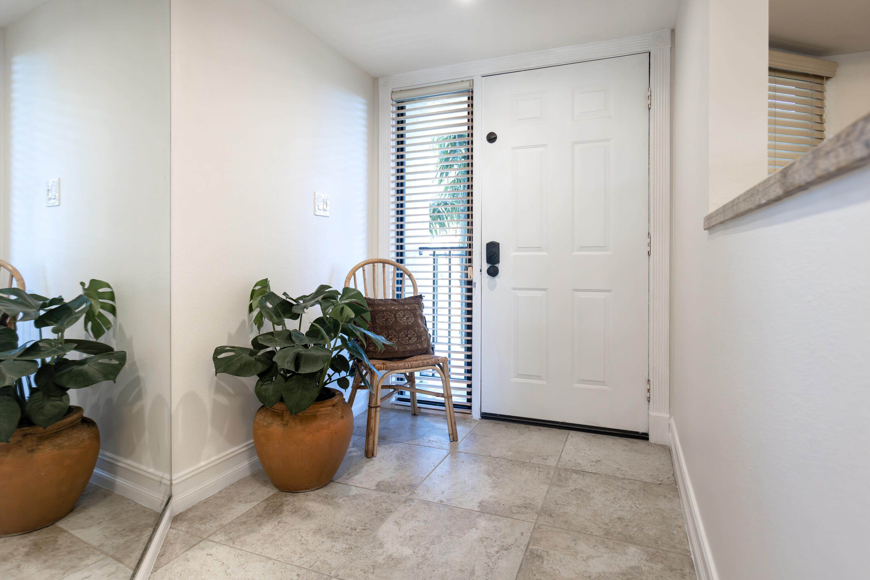 83201 Old Highway Unit: 405