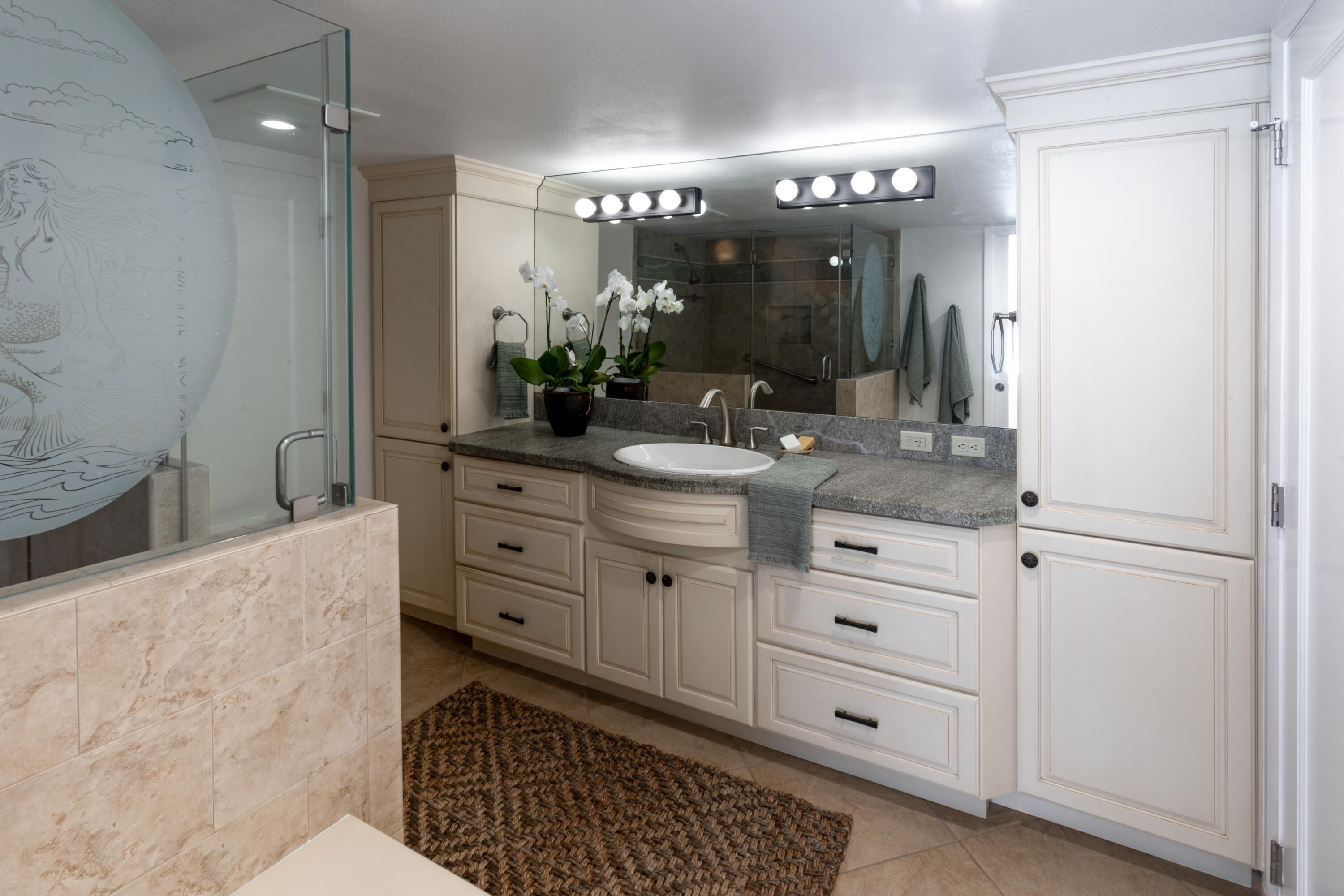 83201 Old Highway Unit: 405