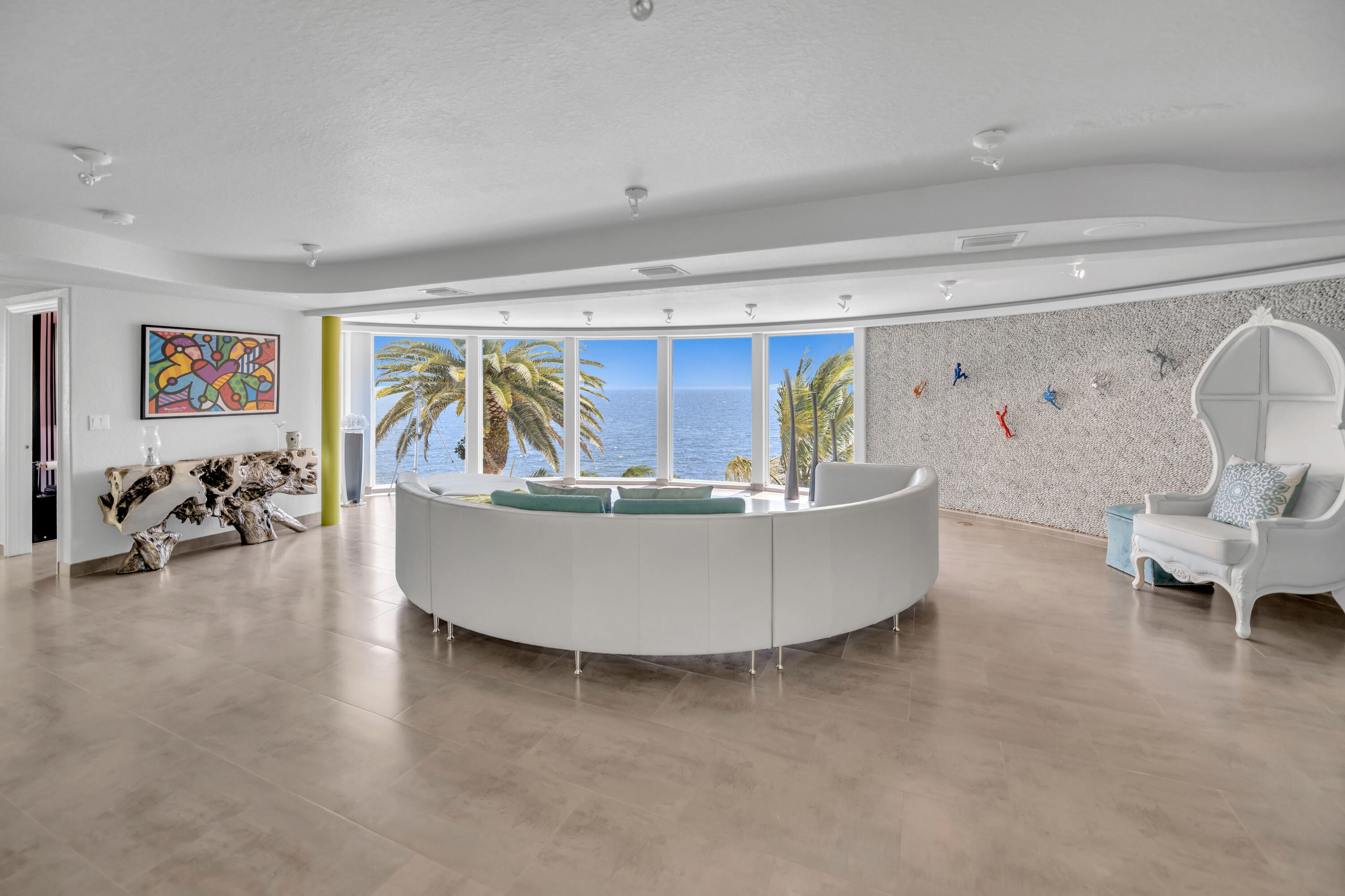 251 S Ocean Shores Drive