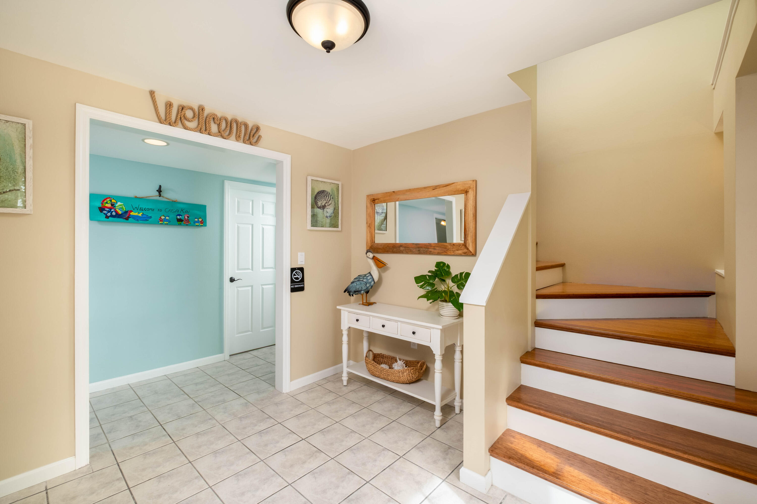 1202 Mockingbird Road