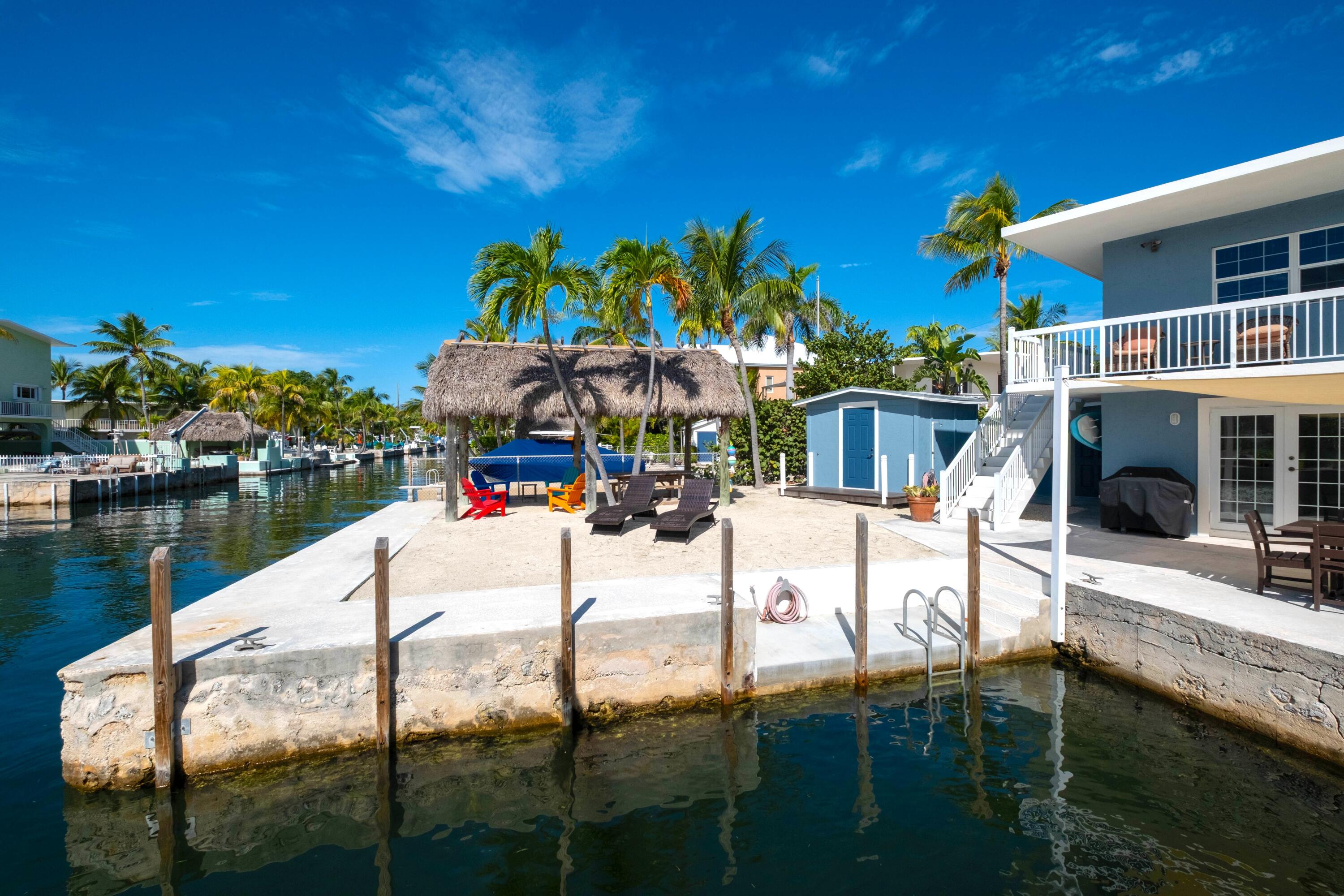 1202 Mockingbird Road