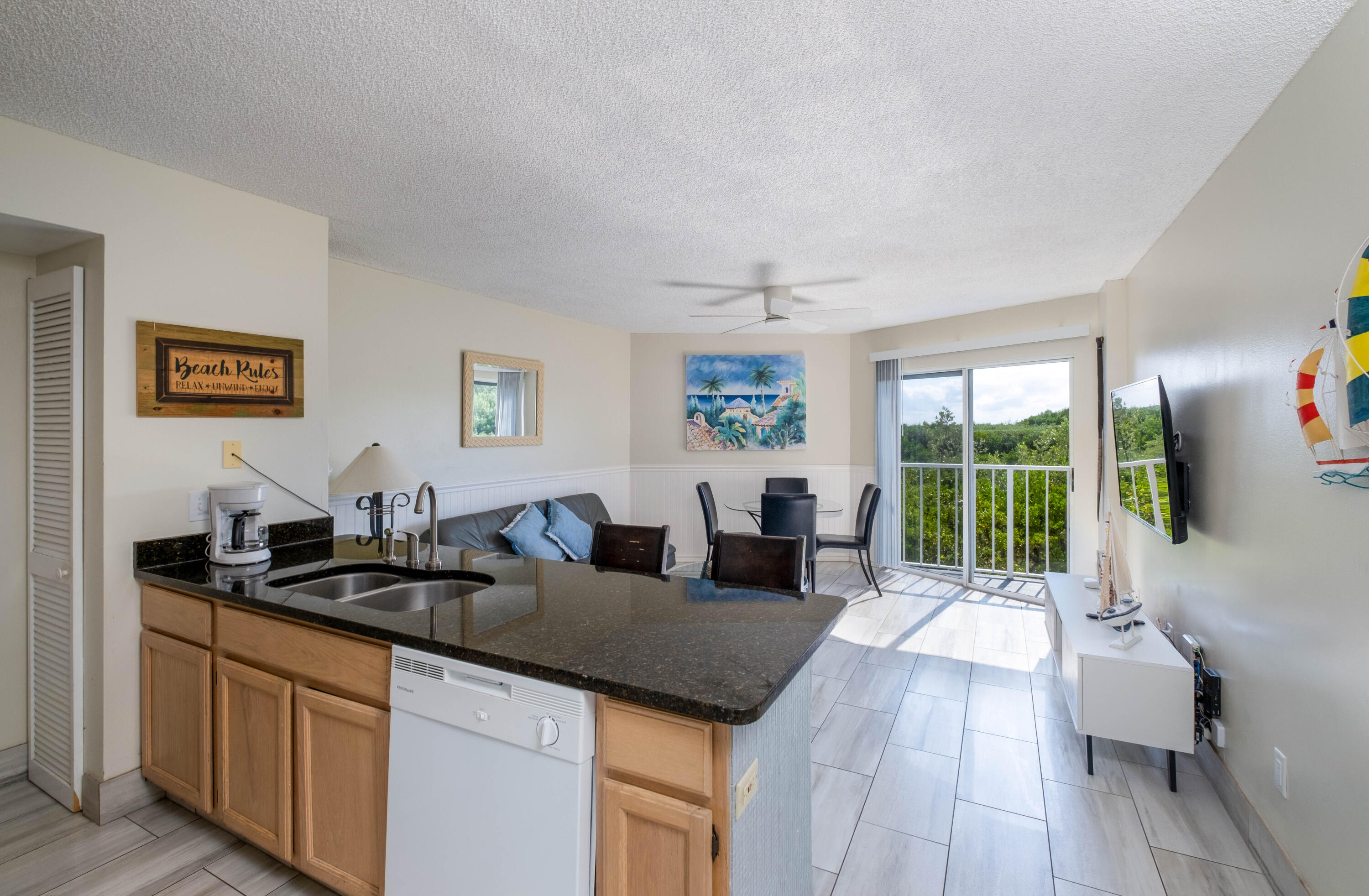 500 Burton Drive Unit: 2207