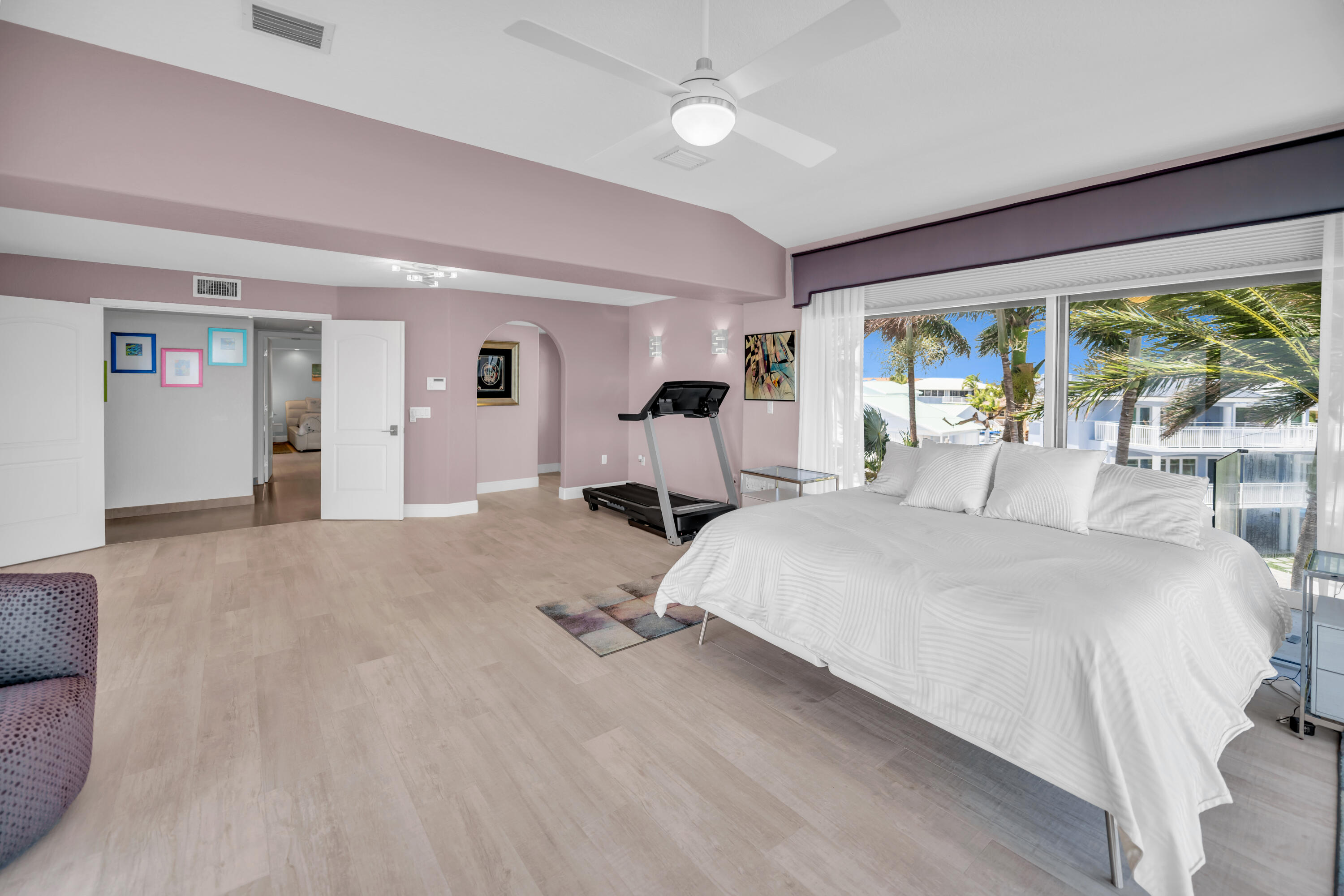 251 S Ocean Shores Drive