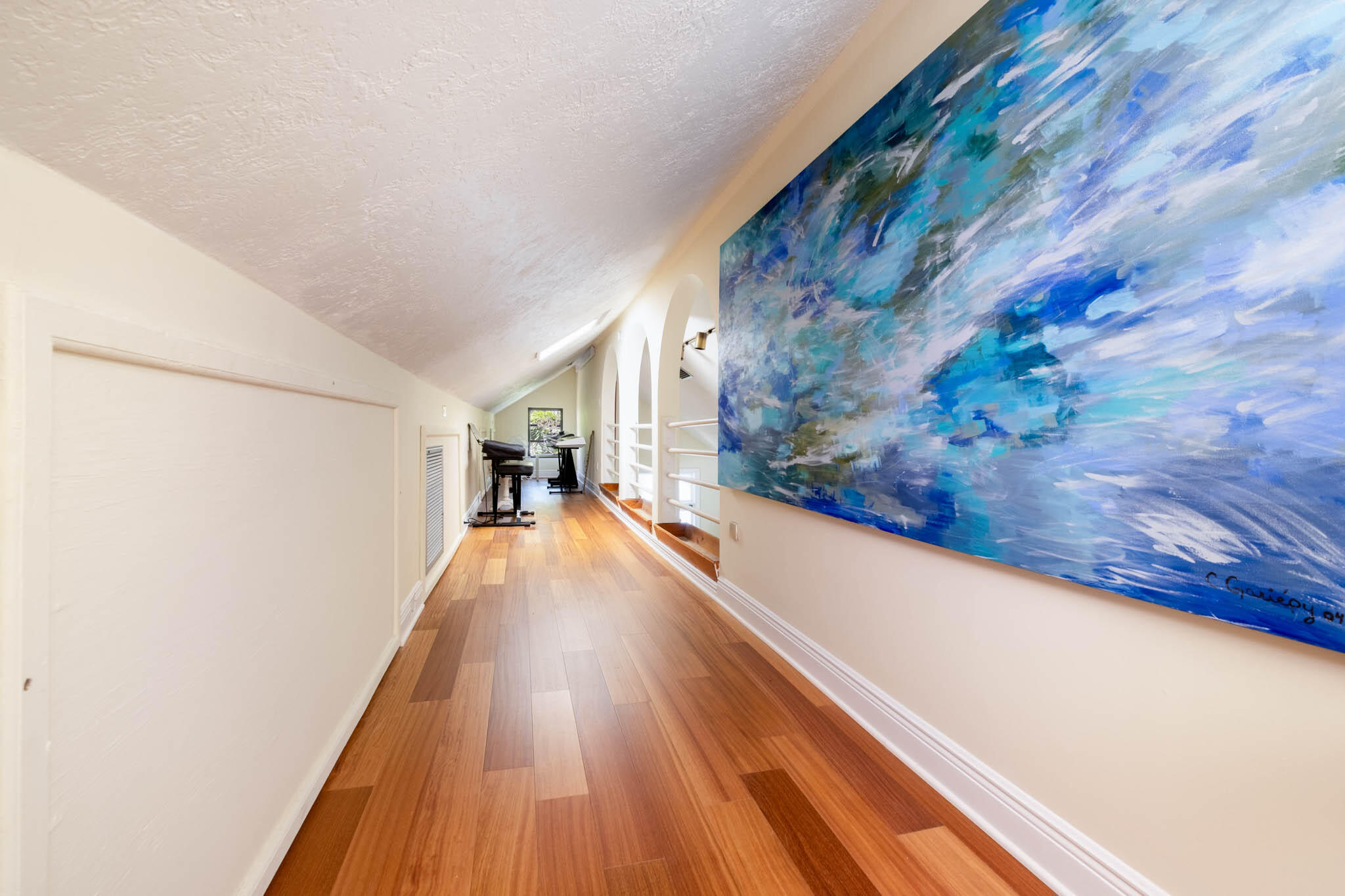 106 Gardenia Avenue