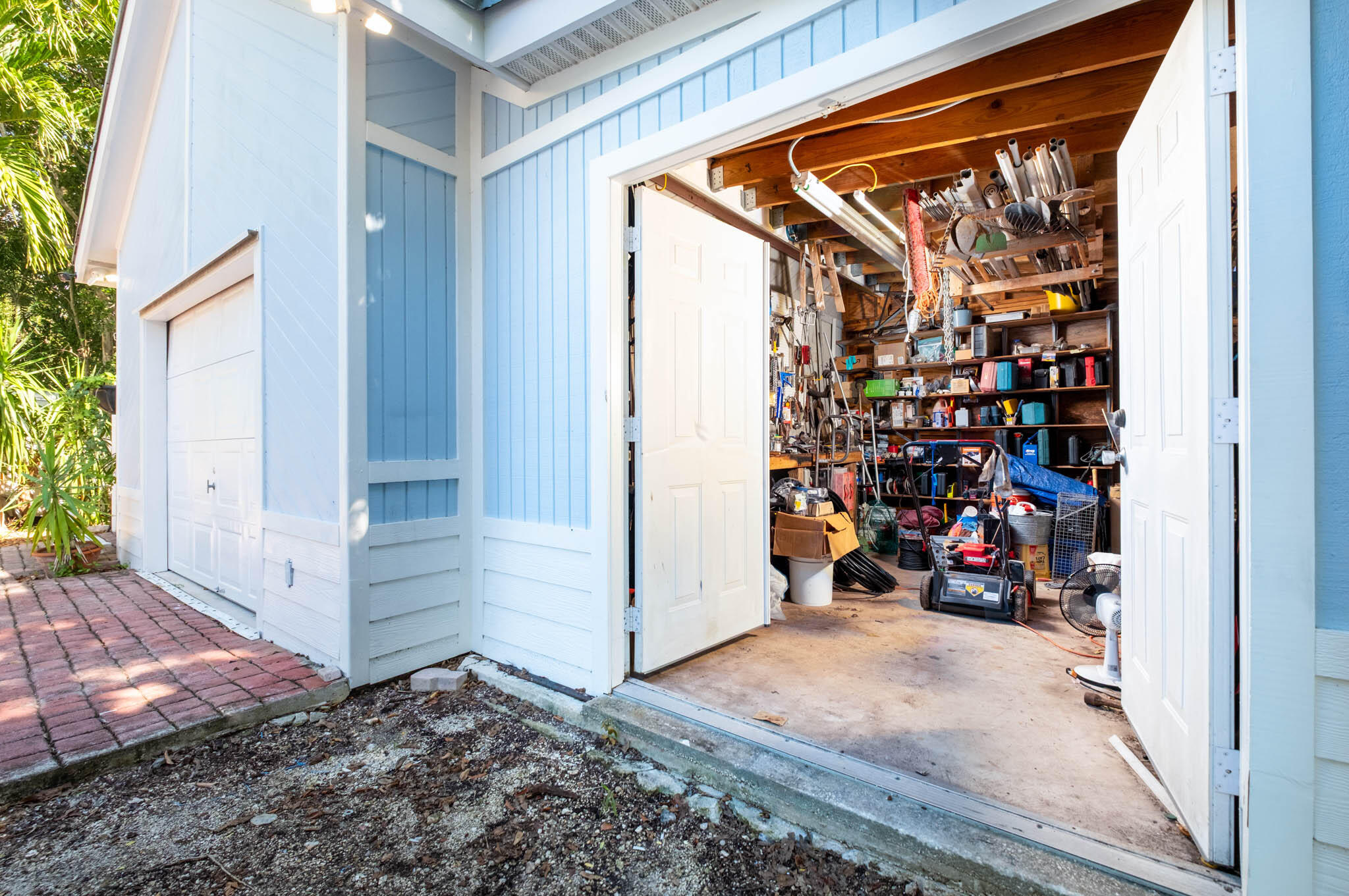 106 Gardenia Avenue