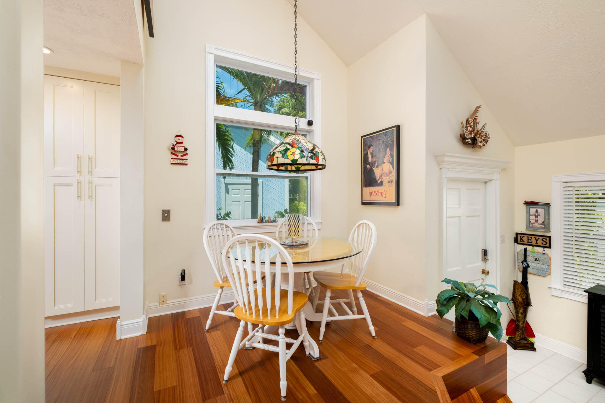 106 Gardenia Avenue
