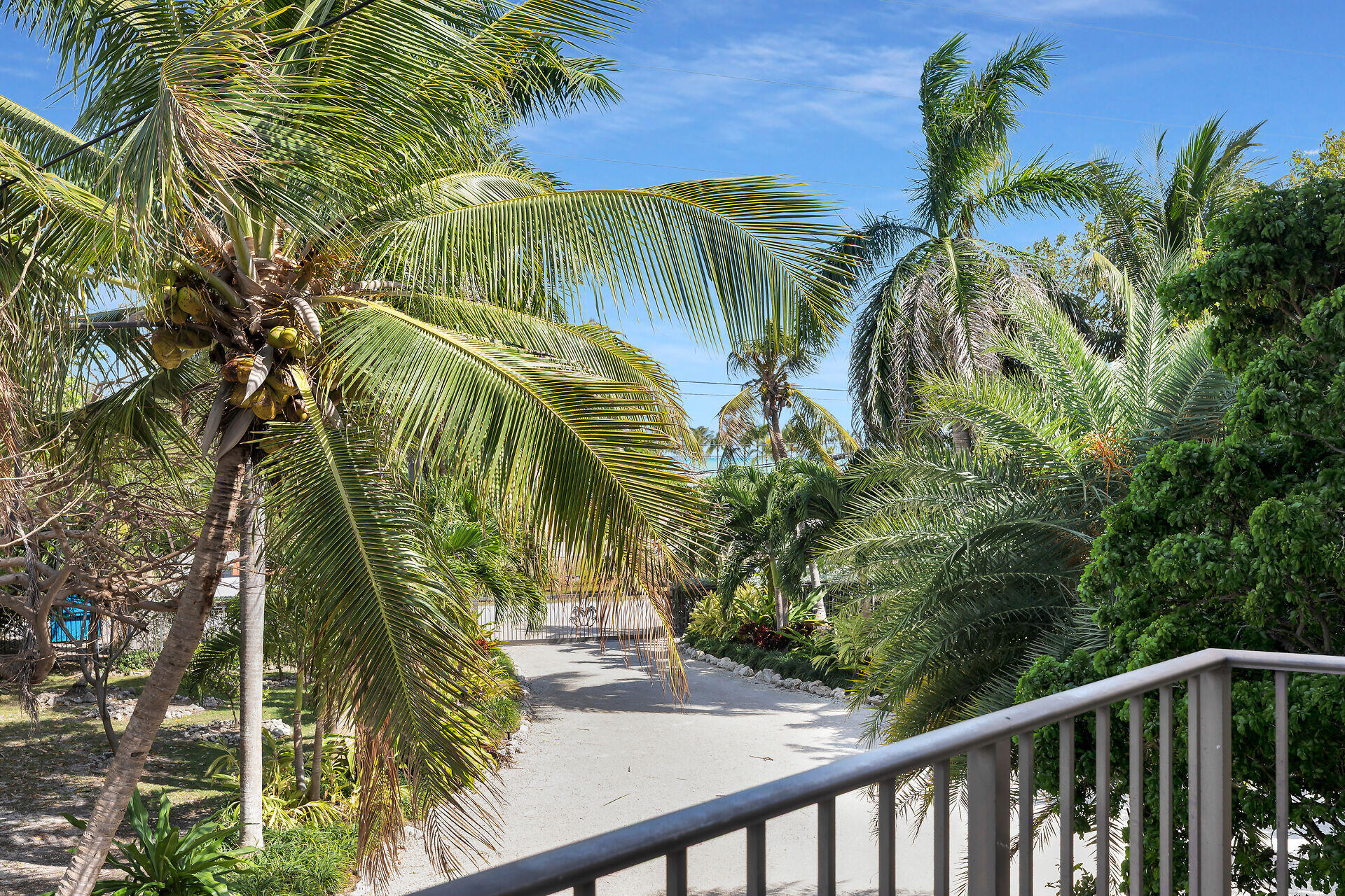 75710 Overseas Highway Unit: 1