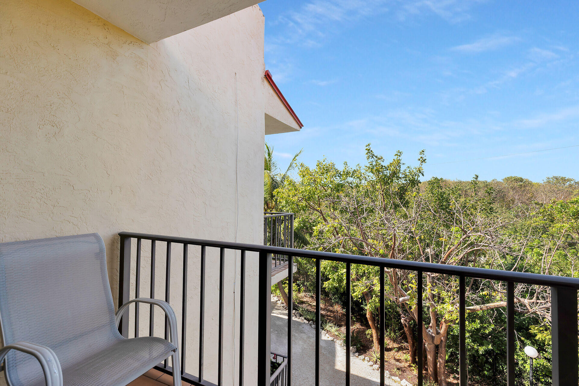 75710 Overseas Highway Unit: 1