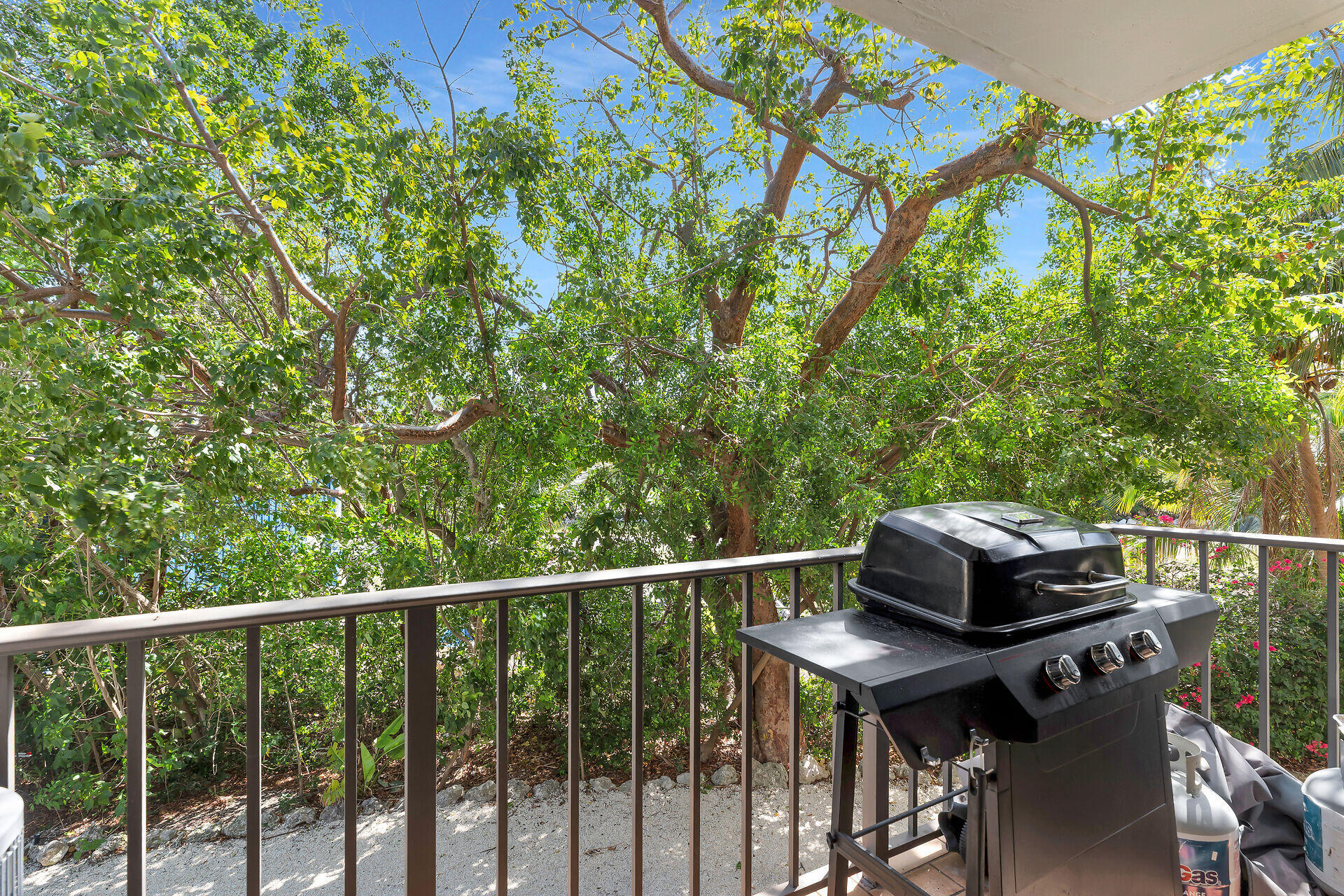 75710 Overseas Highway Unit: 1