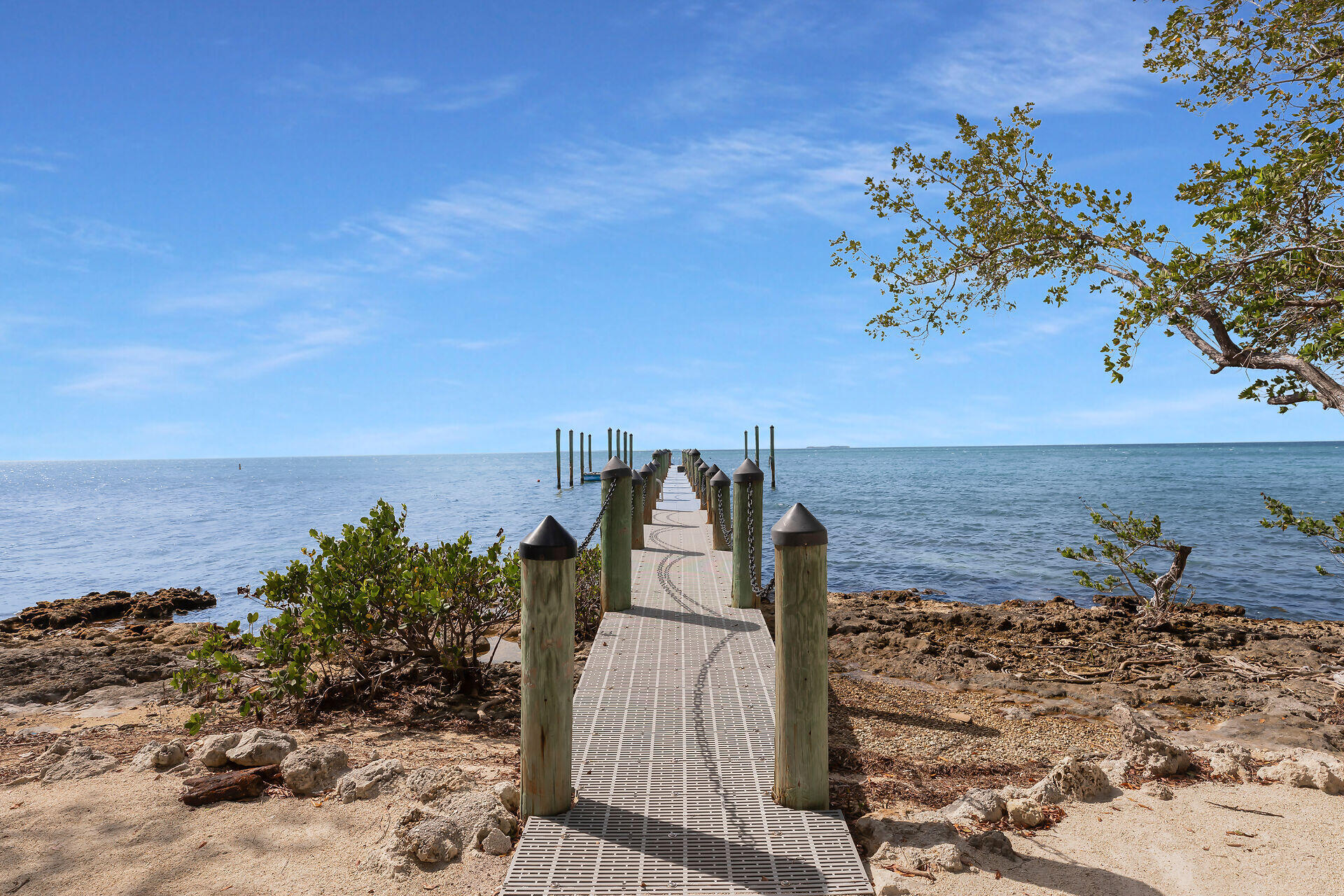 75710 Overseas Highway Unit: 1