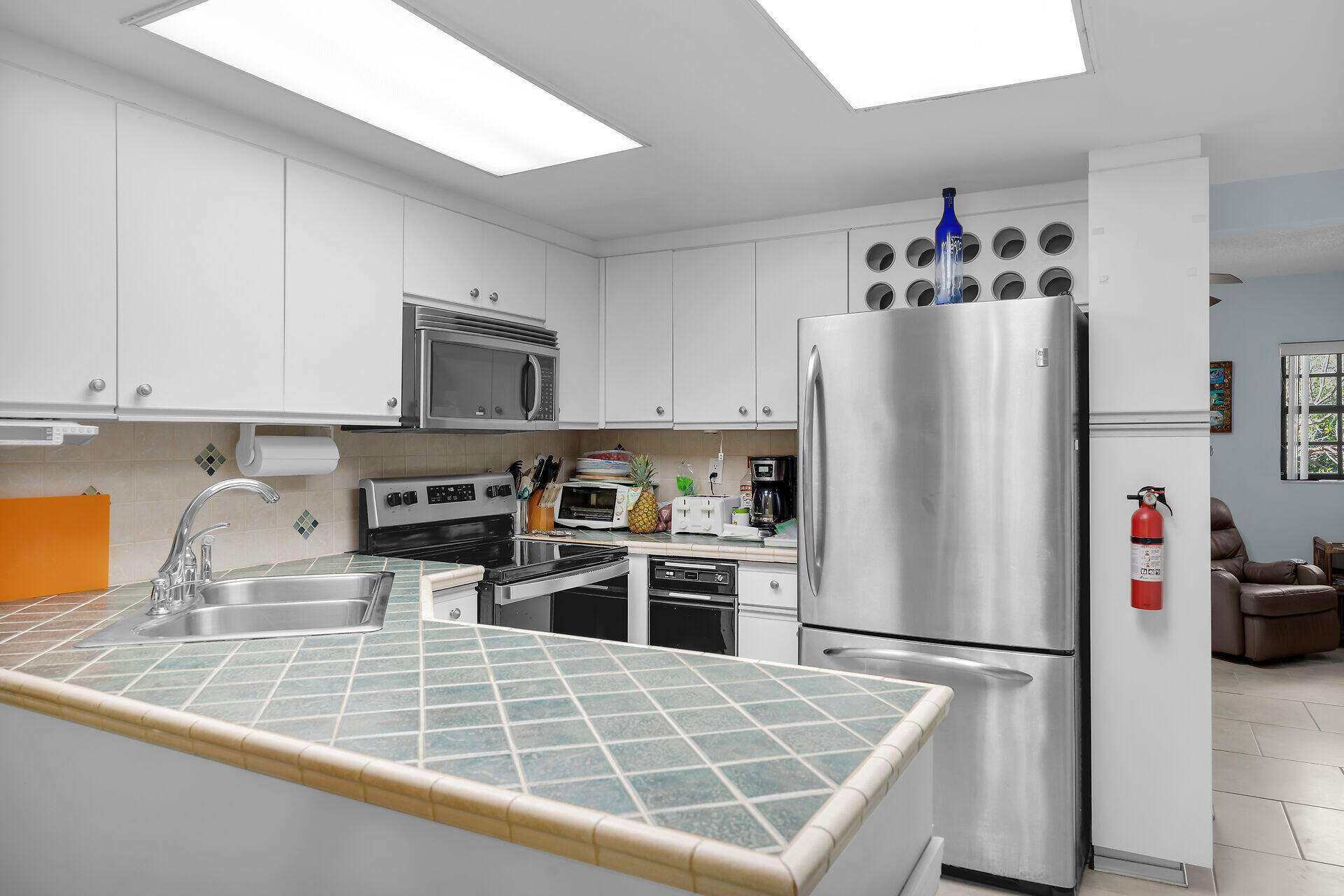 75710 Overseas Highway Unit: 1