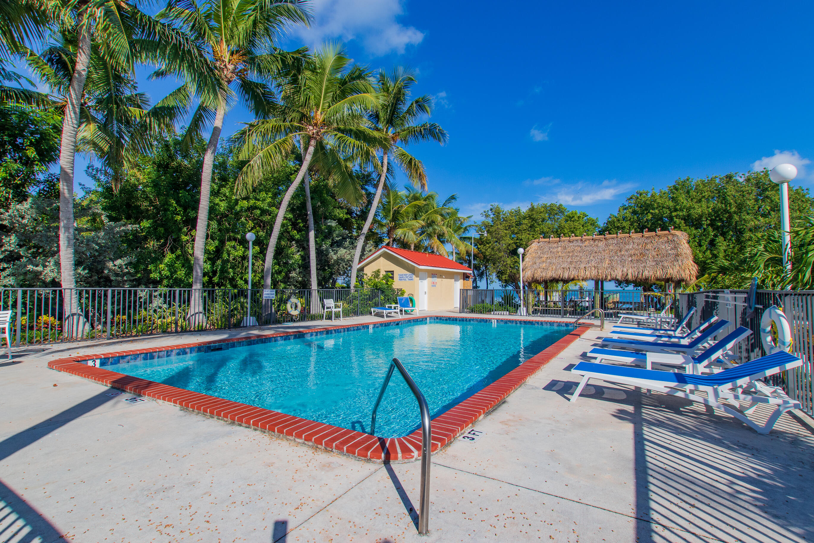 75710 Overseas Highway Unit: 1