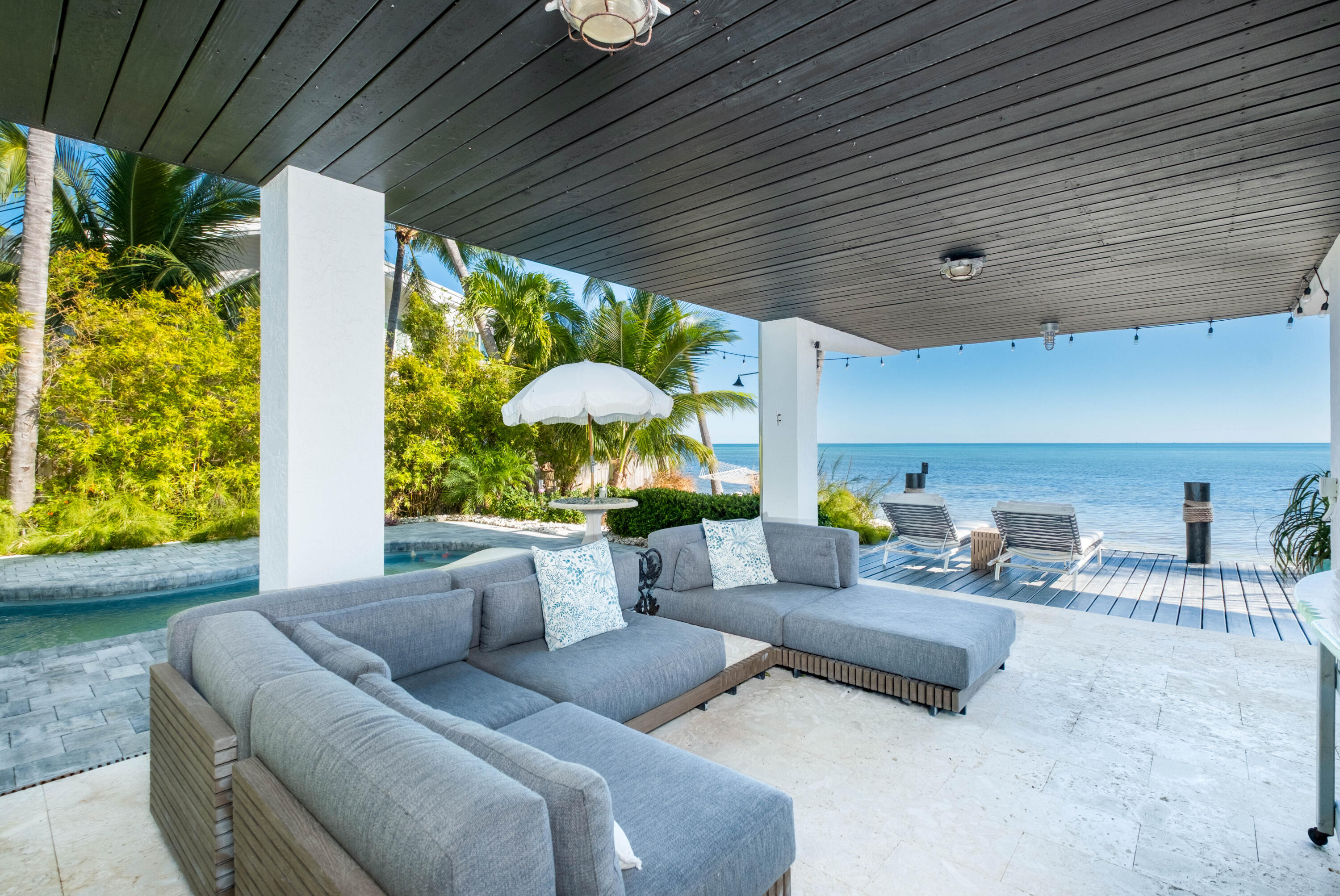 75071 Overseas Highway
