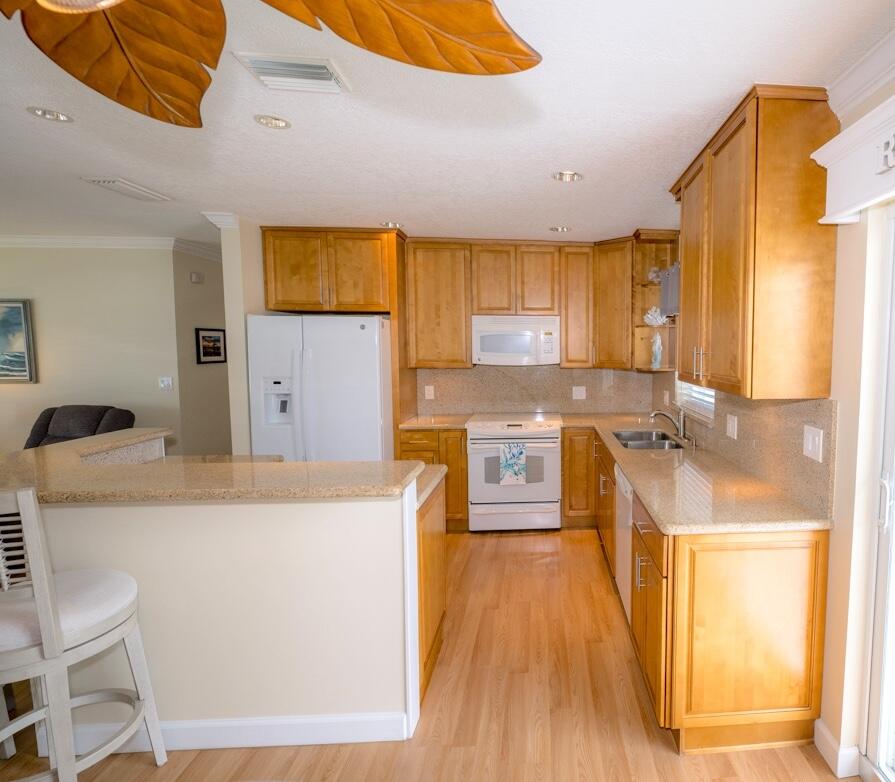40 High Point Road 703