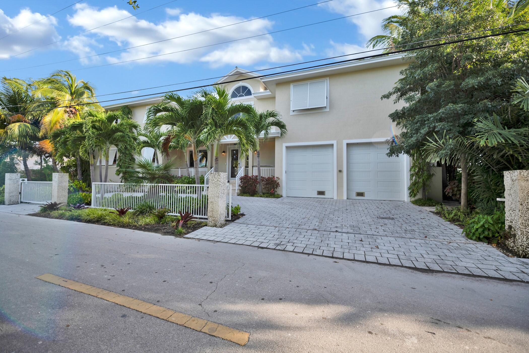430 Palm Drive
