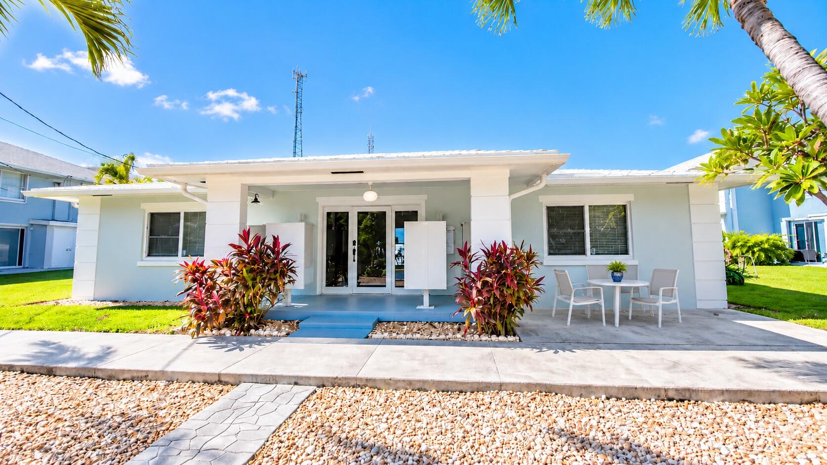 40 High Point Road 703