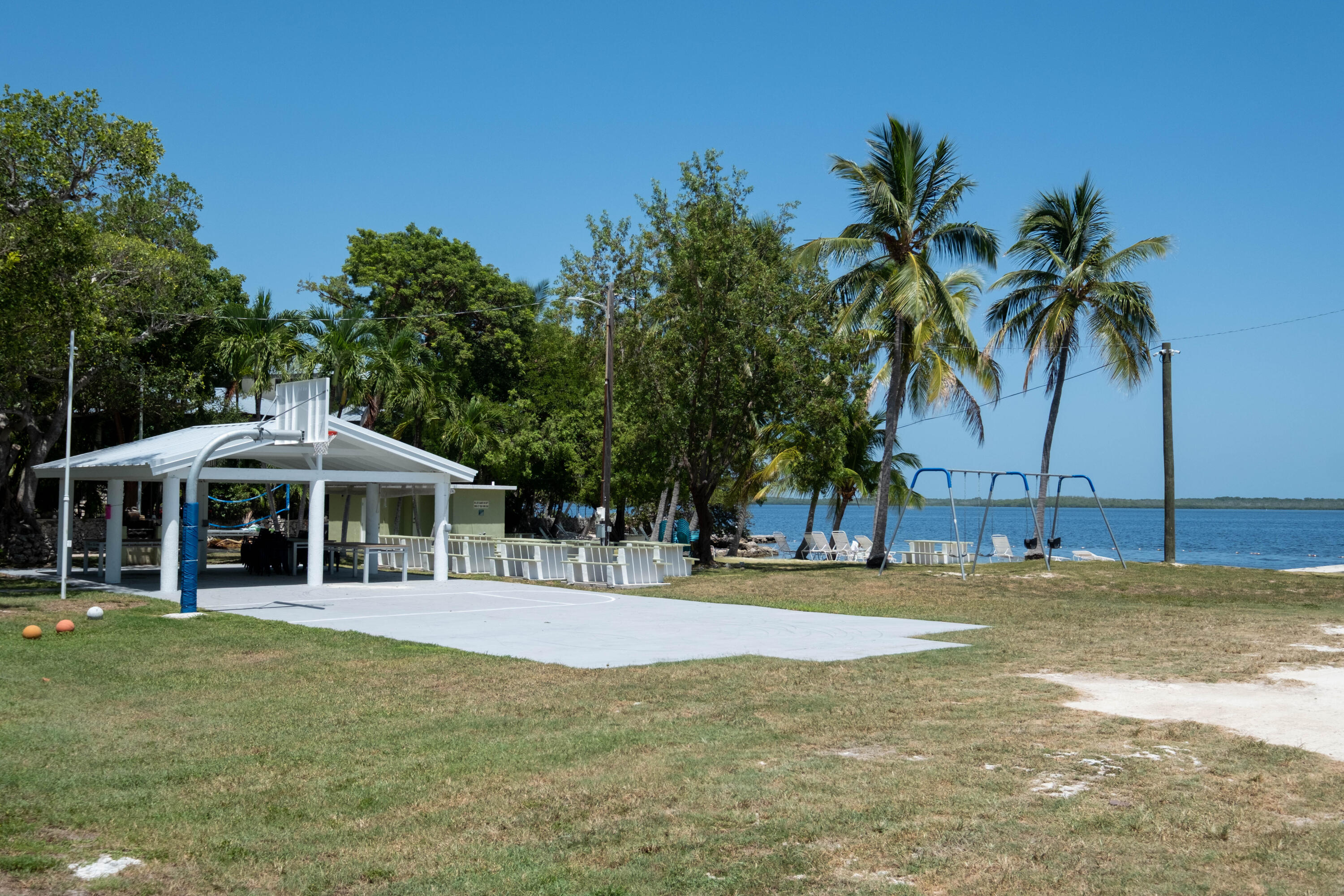 28 Bonefish Avenue