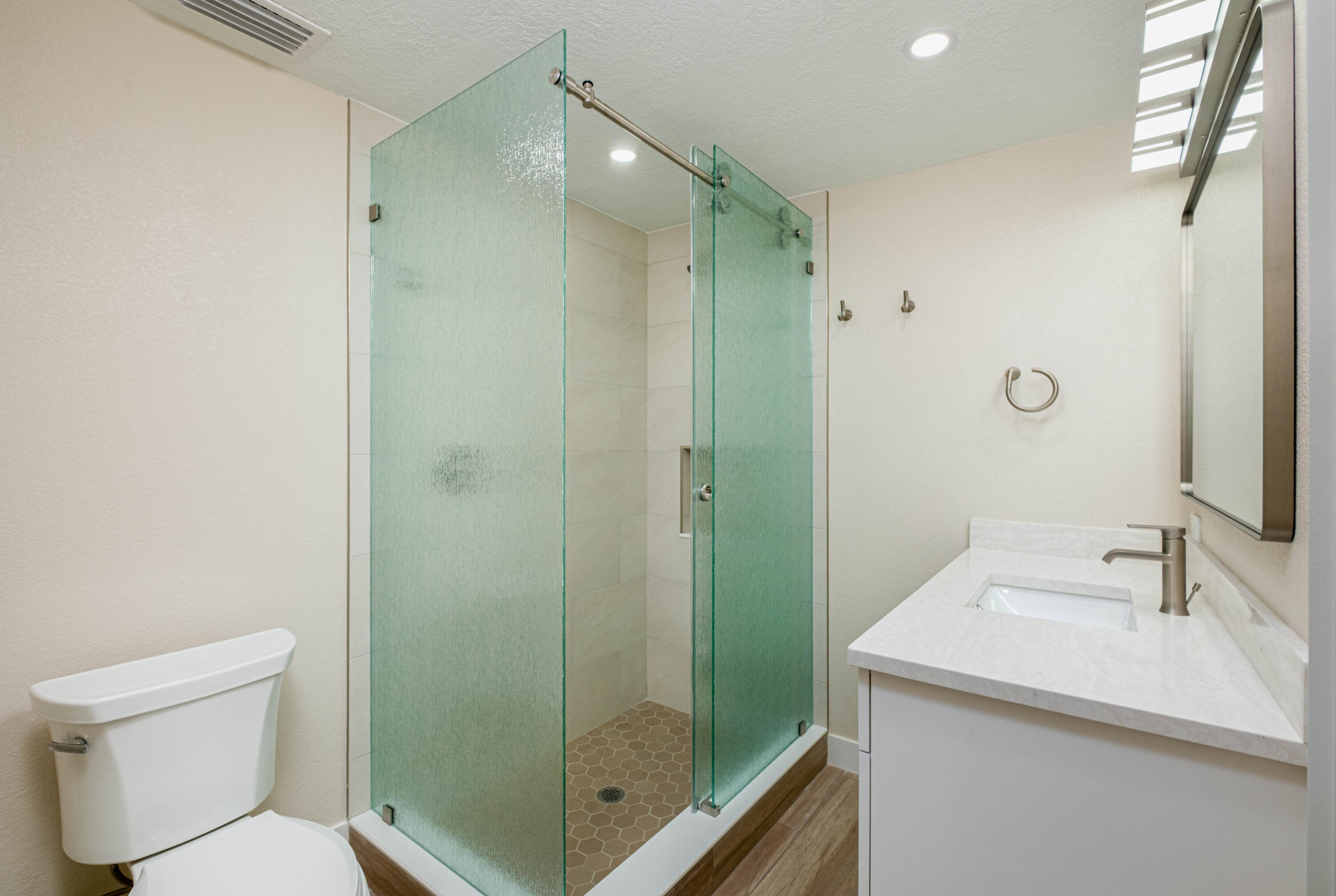 28 Bonefish Avenue