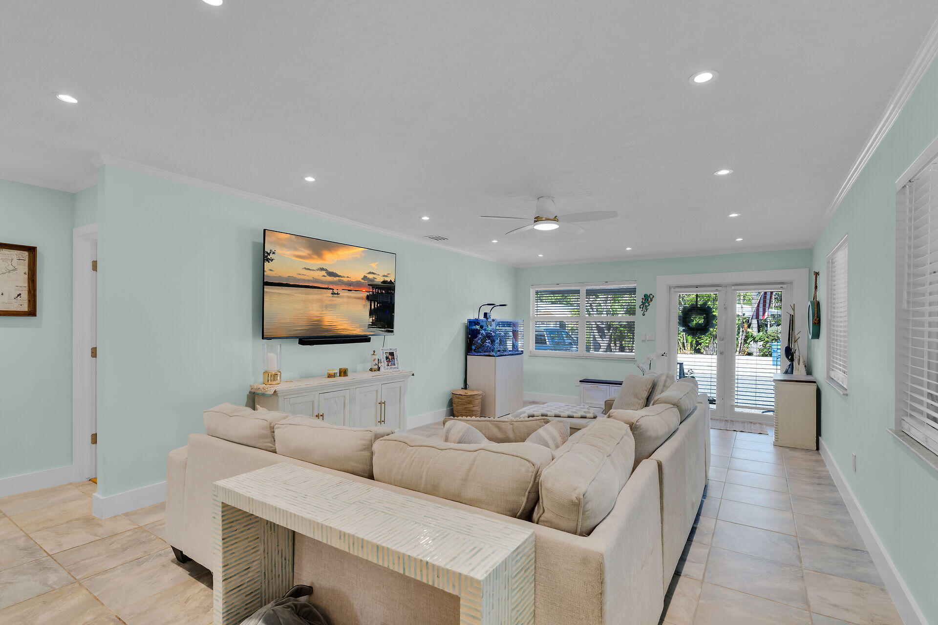 202 Hibiscus Street