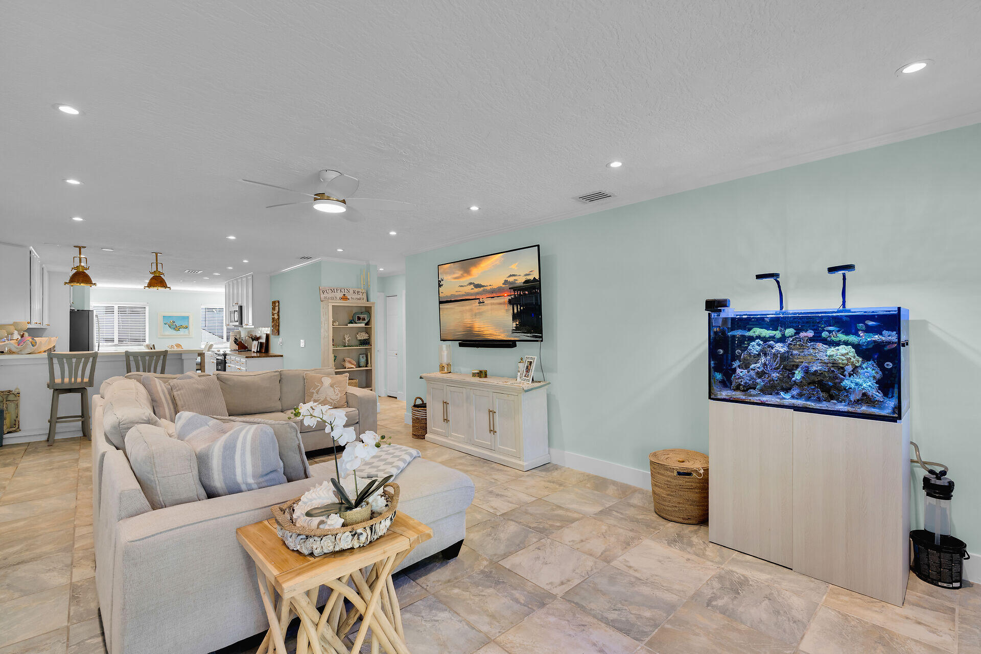 202 Hibiscus Street