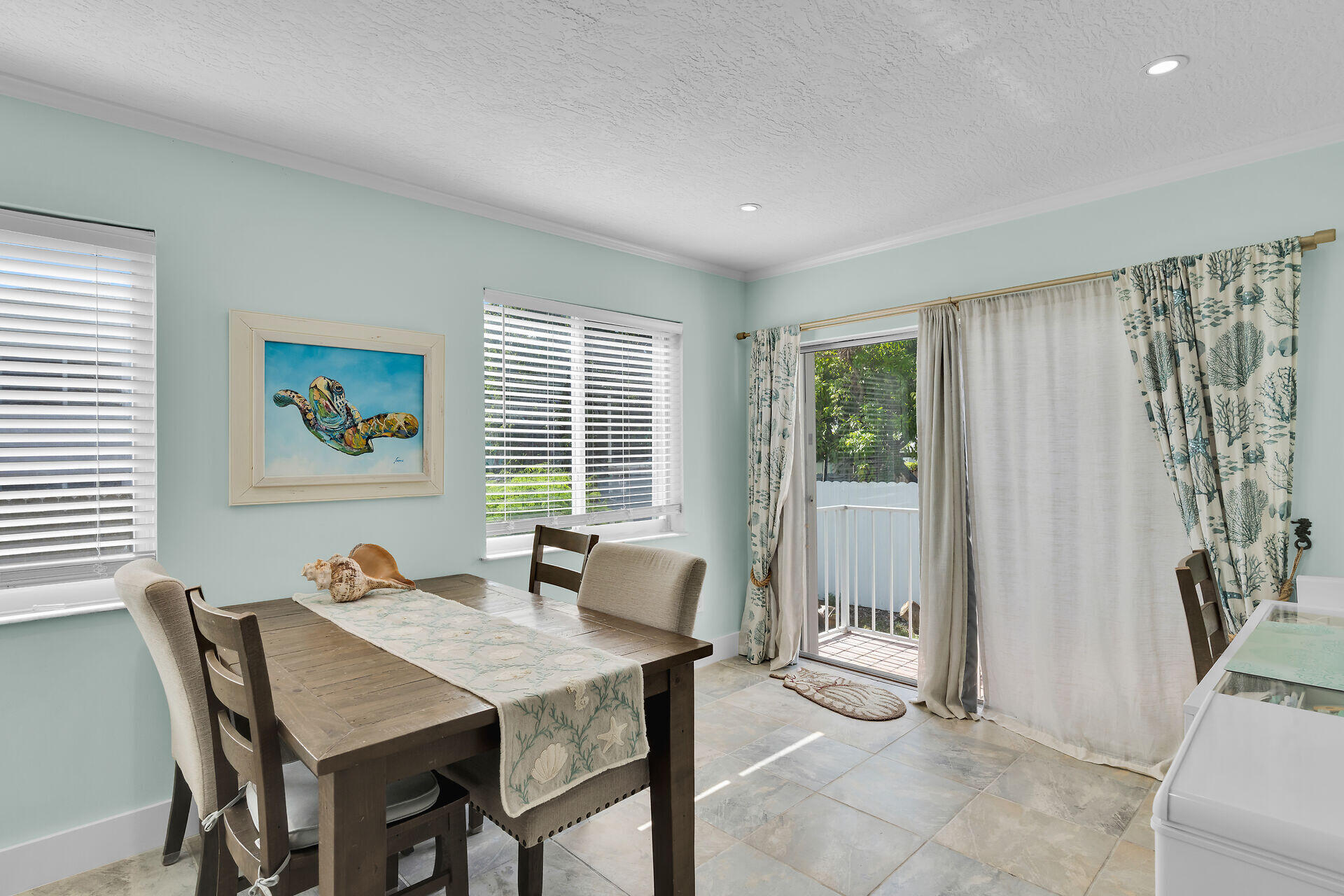 202 Hibiscus Street