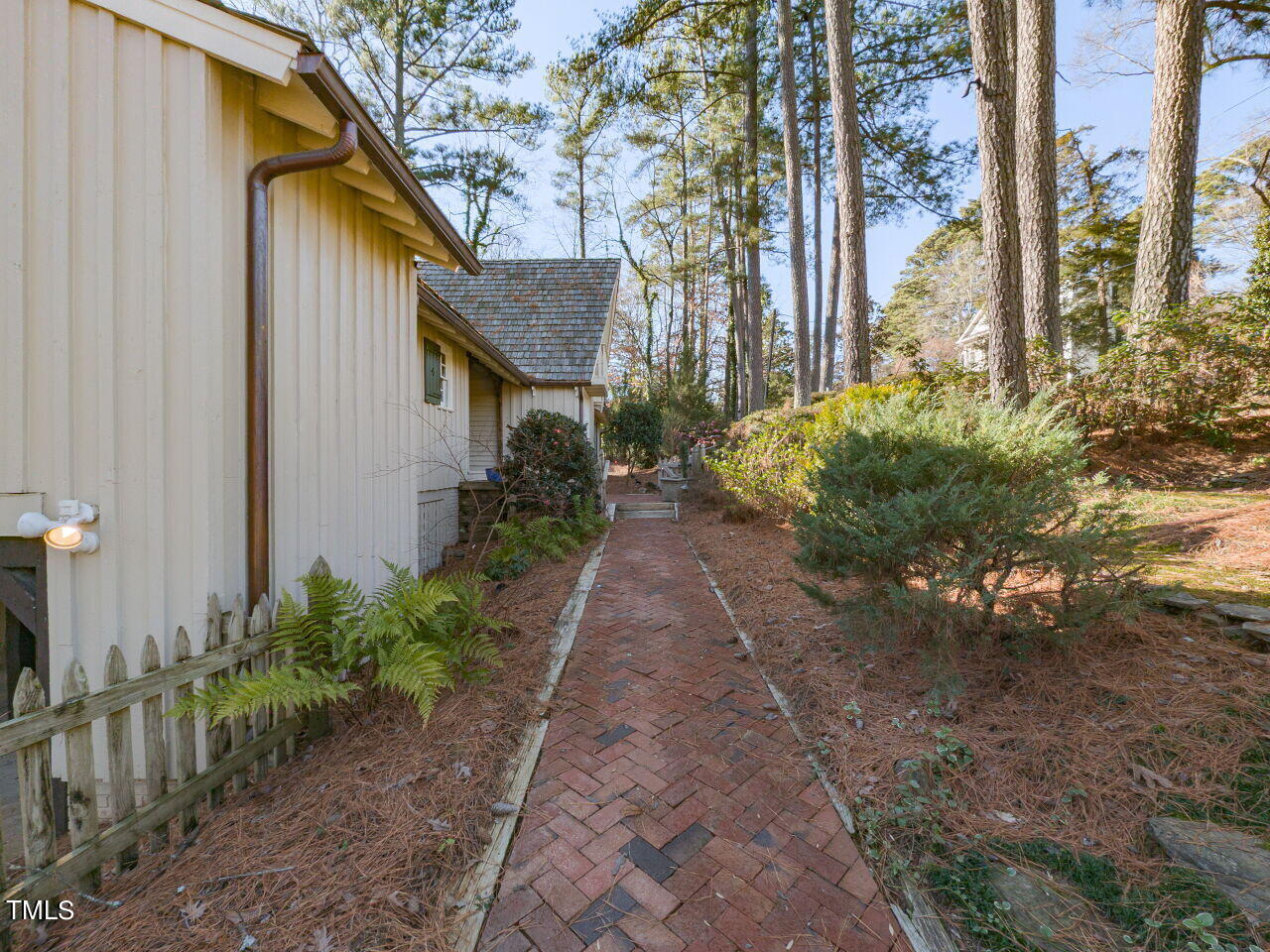 110 Pasquotank Drive
