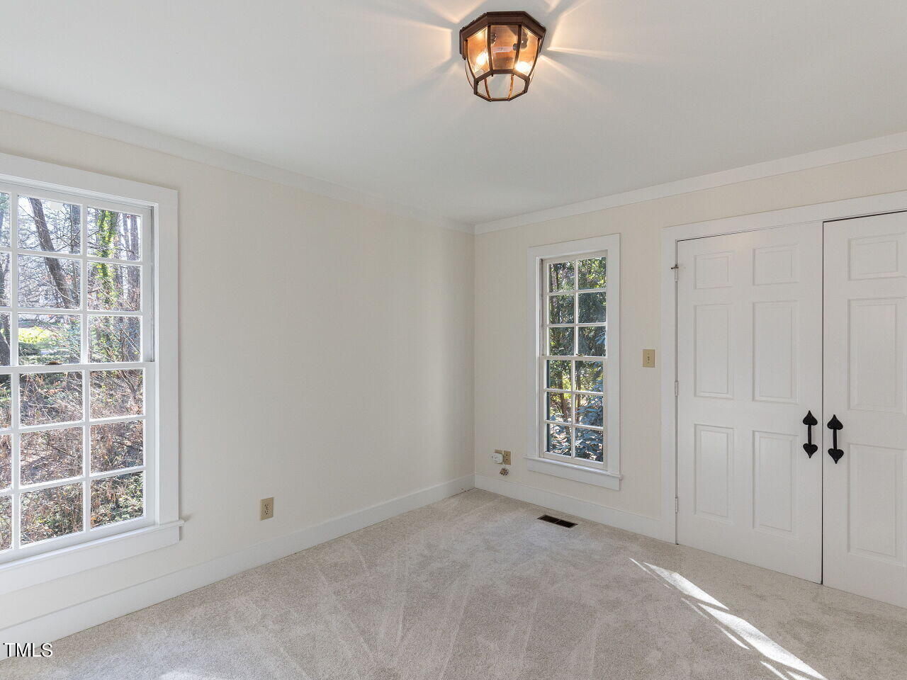 110 Pasquotank Drive