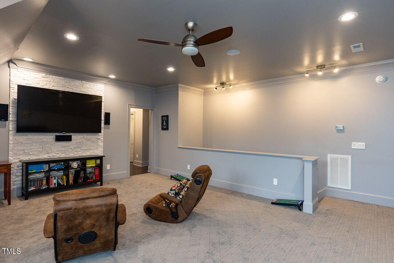 1195 Stone Kirk Drive