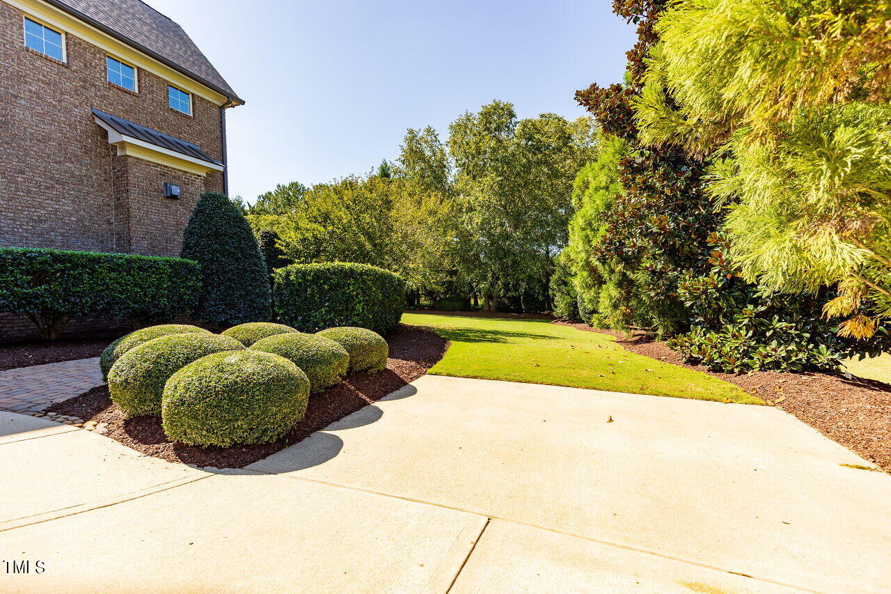 1195 Stone Kirk Drive