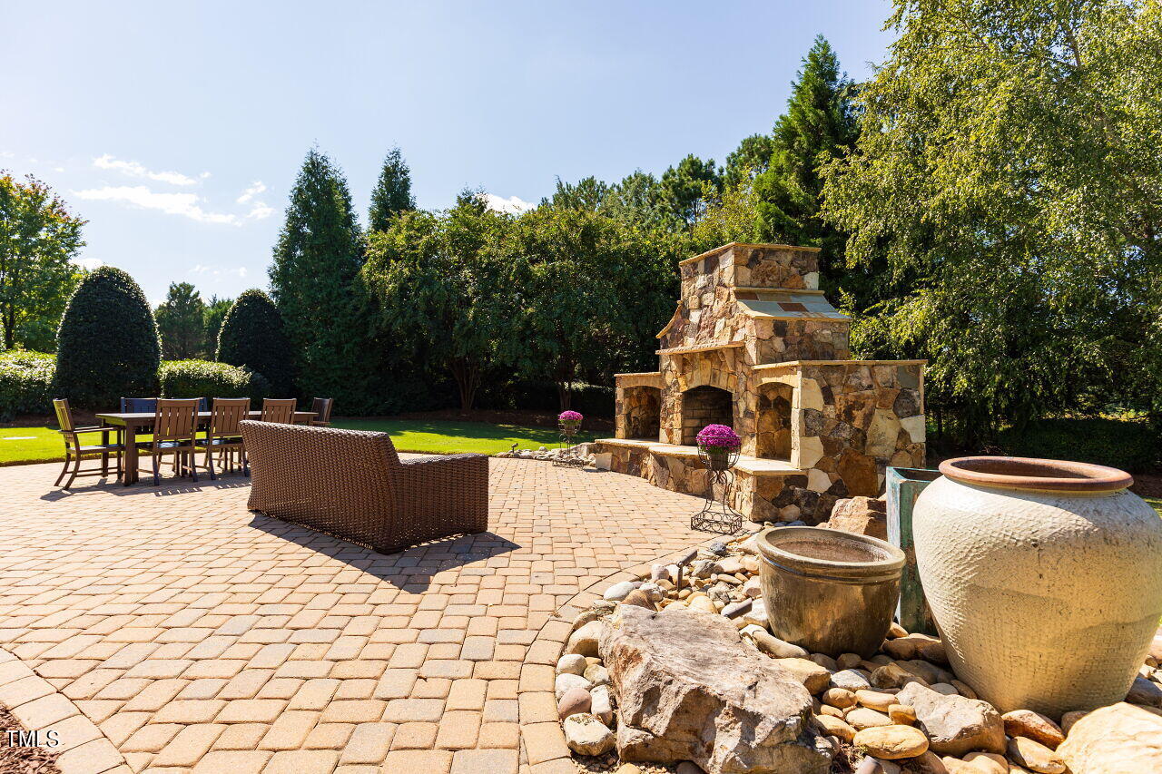 1195 Stone Kirk Drive