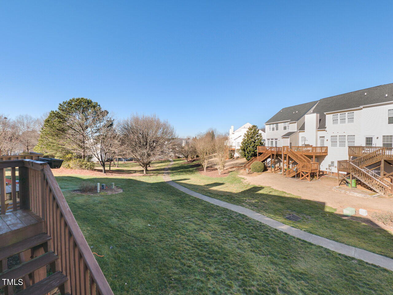 701 Knightsborough Way