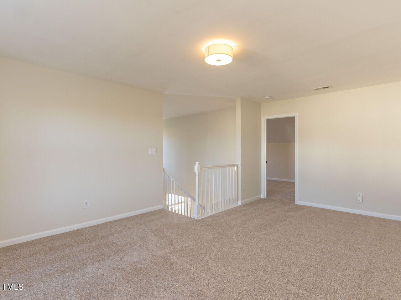 701 Knightsborough Way