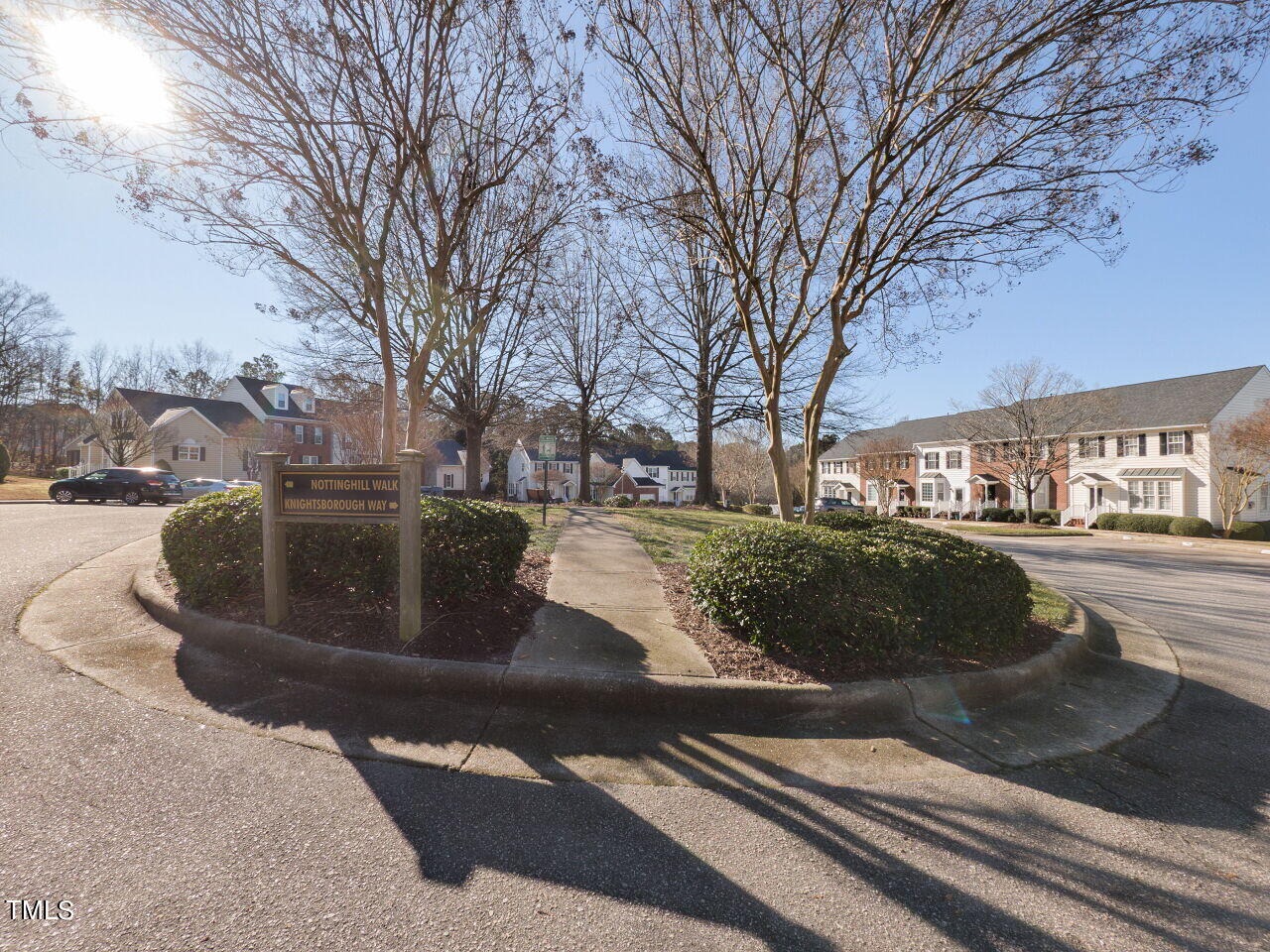 701 Knightsborough Way