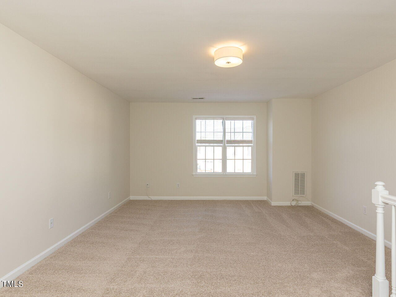 701 Knightsborough Way