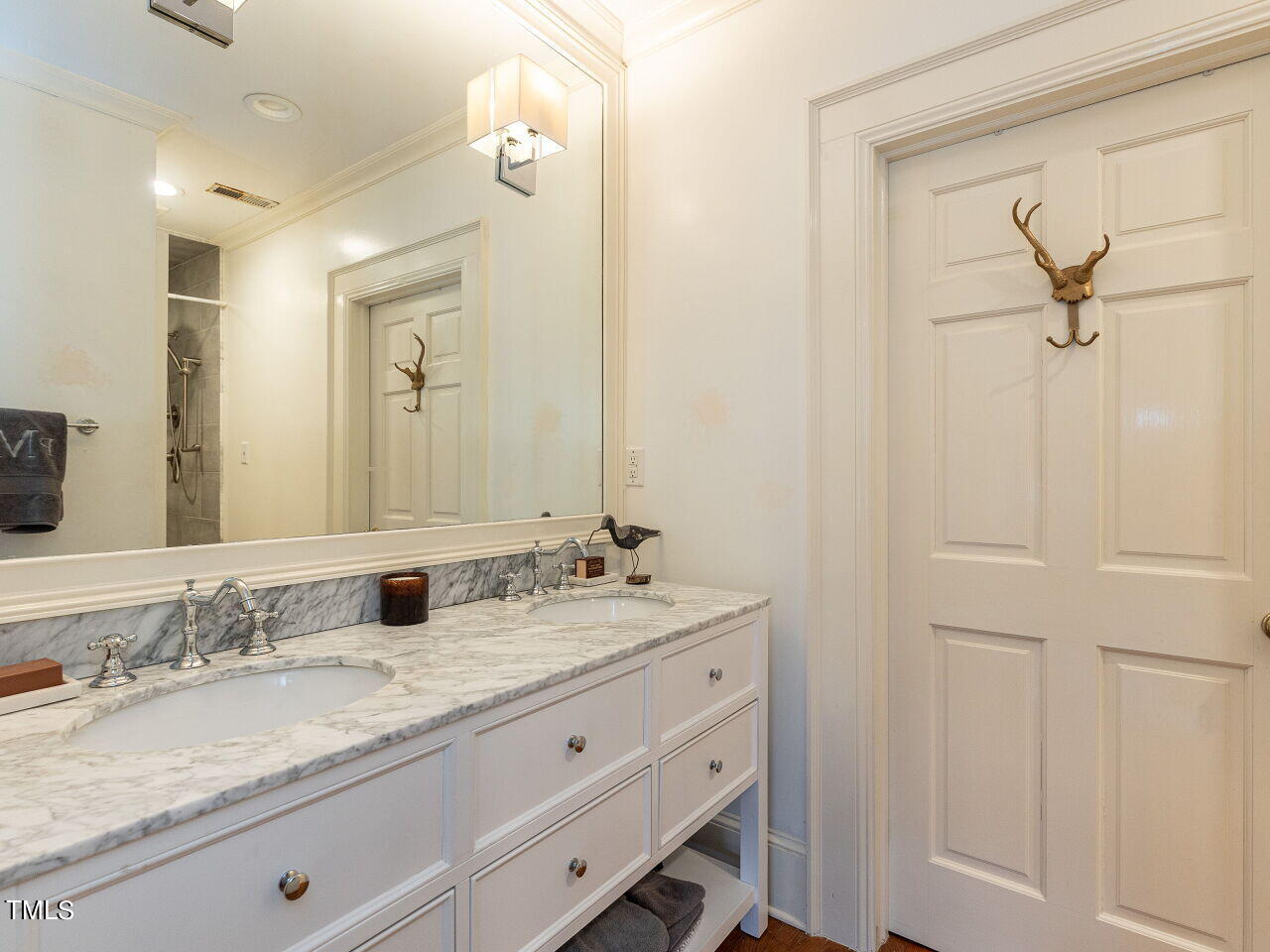 2607 Fairview Road