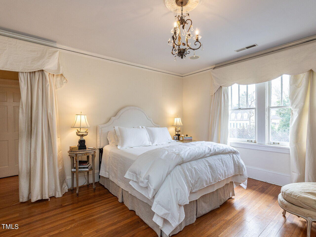 2607 Fairview Road