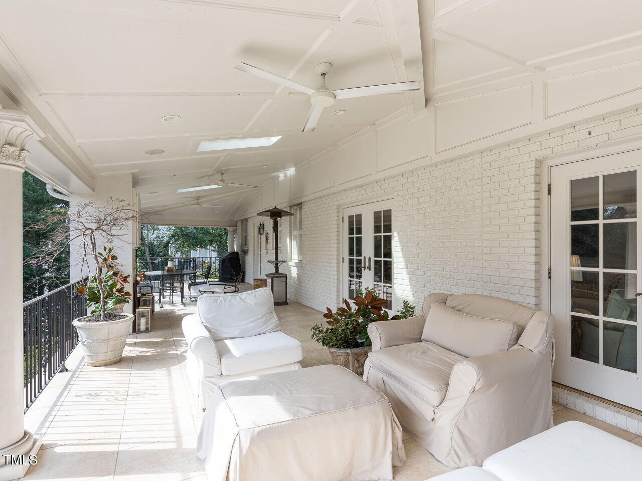 2607 Fairview Road
