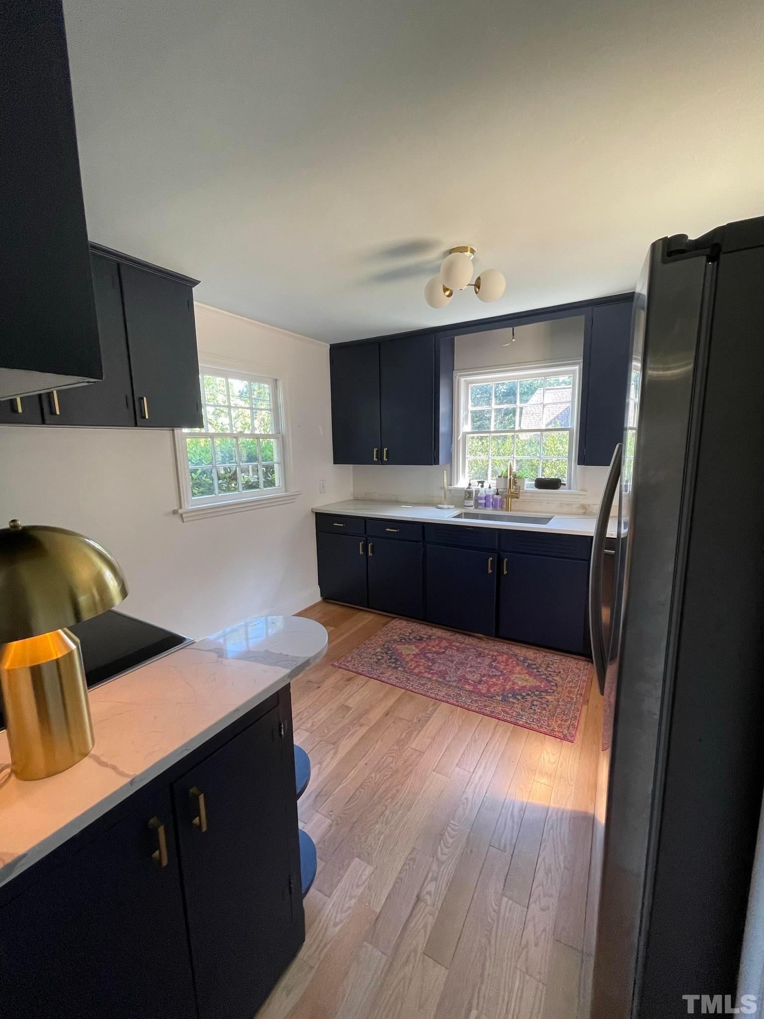 1009 Canterbury Road