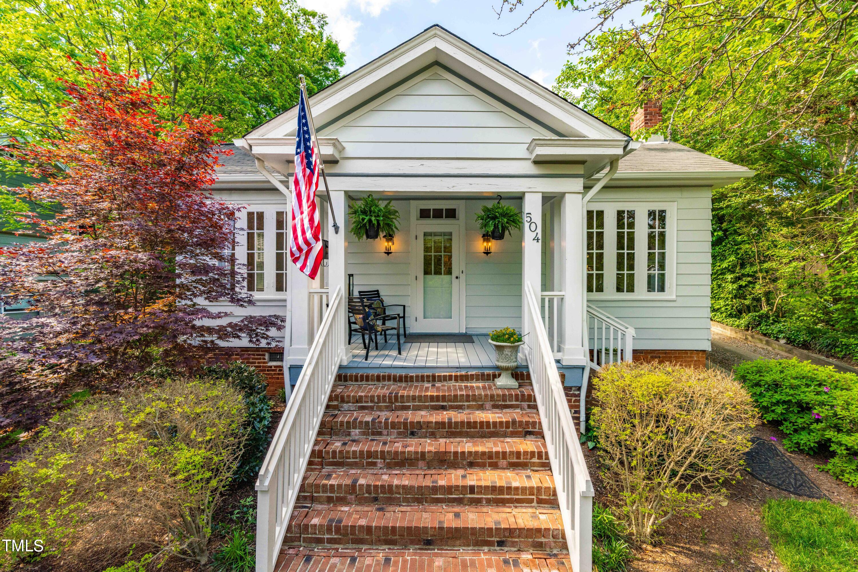504 Holden Street