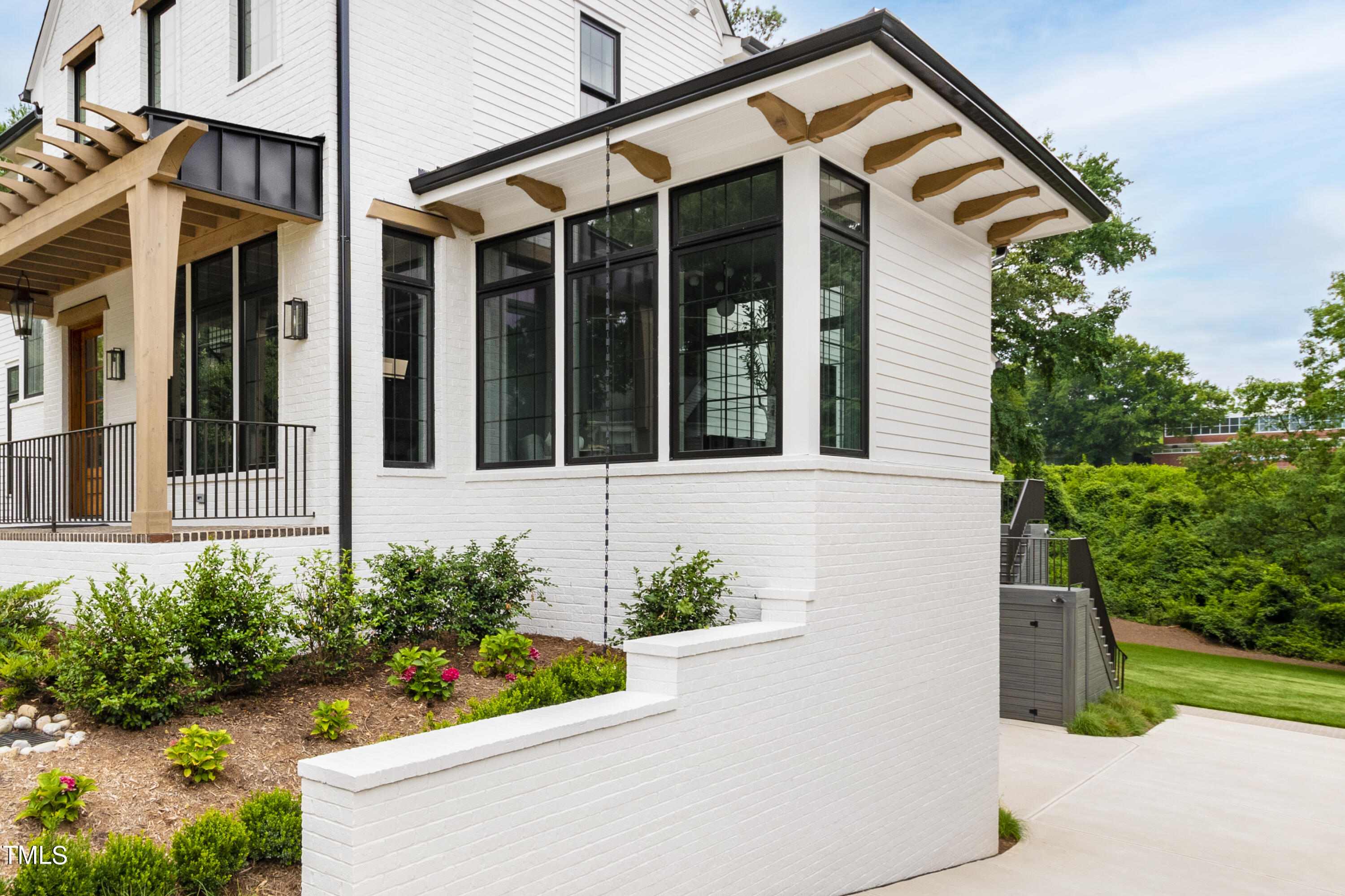 2531 Wake Drive