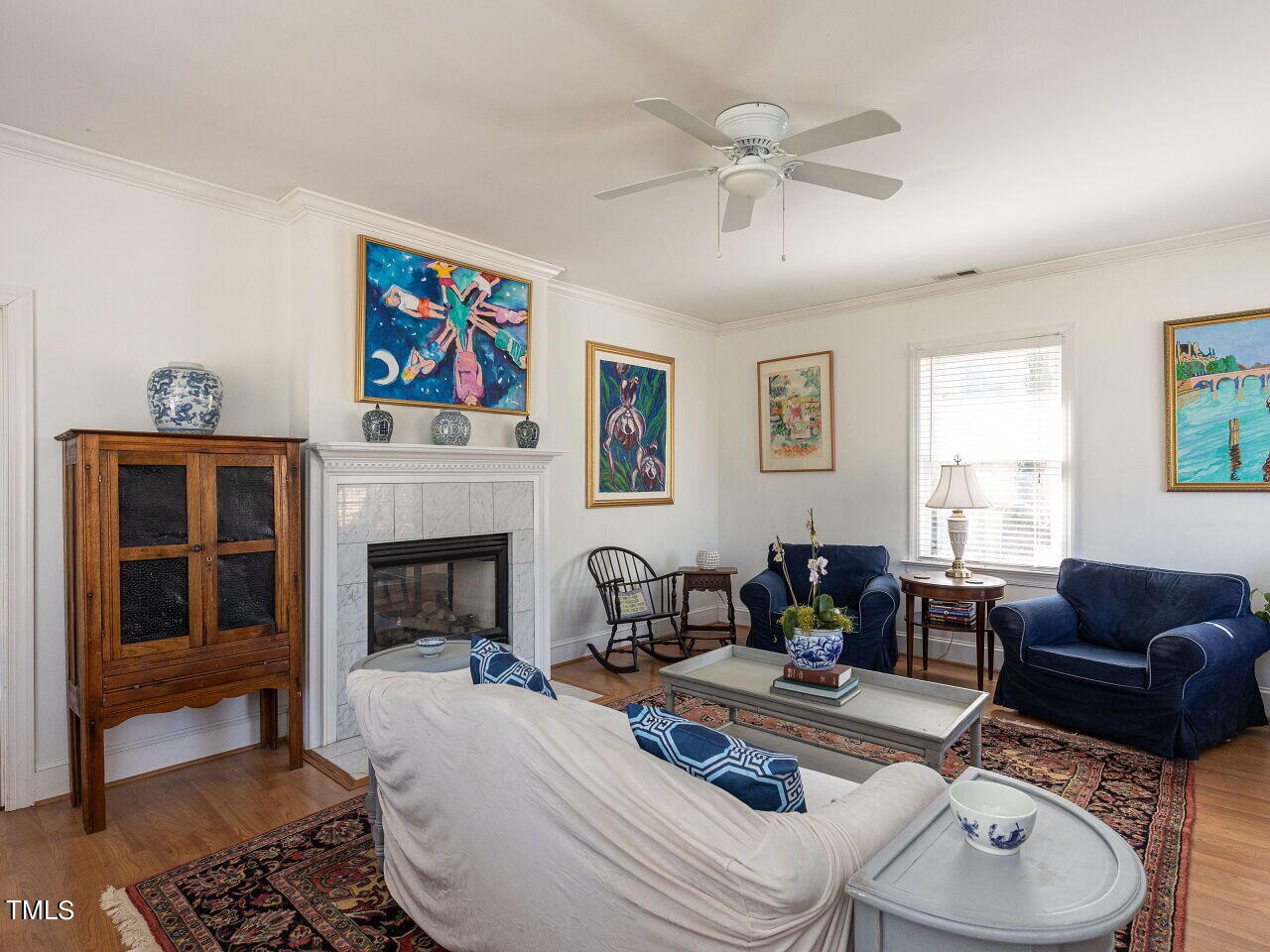 2729 Van Dyke Avenue