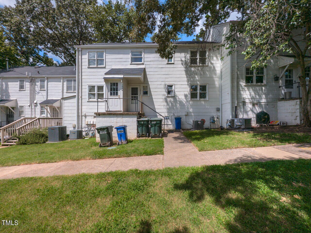 1906 Smallwood Drive
