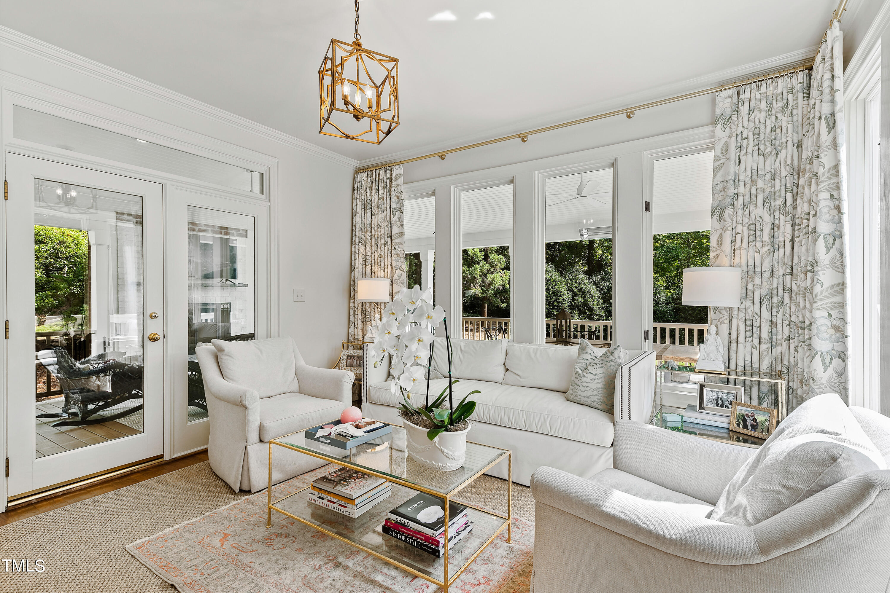 323 Transylvania Avenue